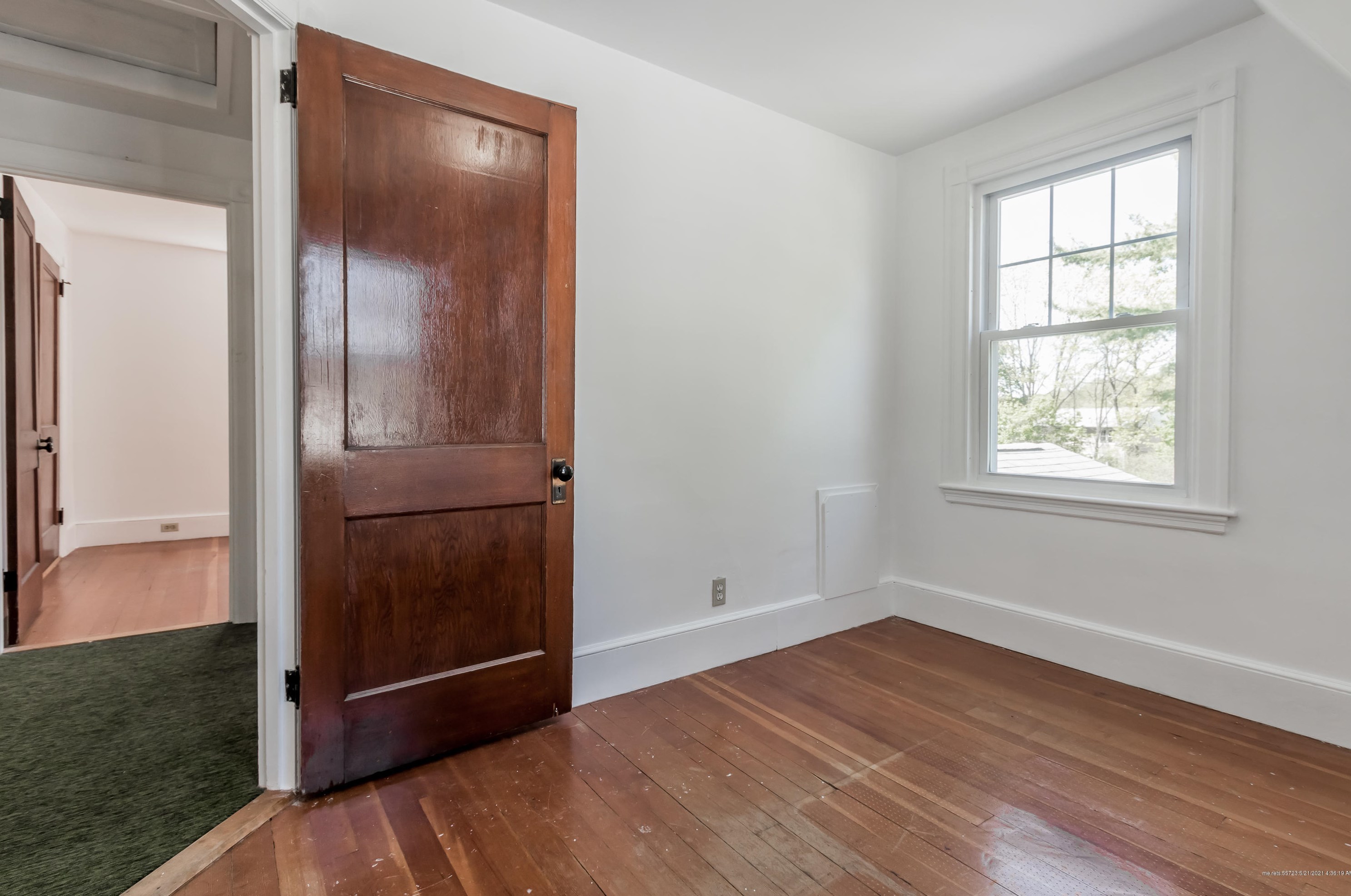 27 Middle St, Westbrook ME  04092-3346 exterior