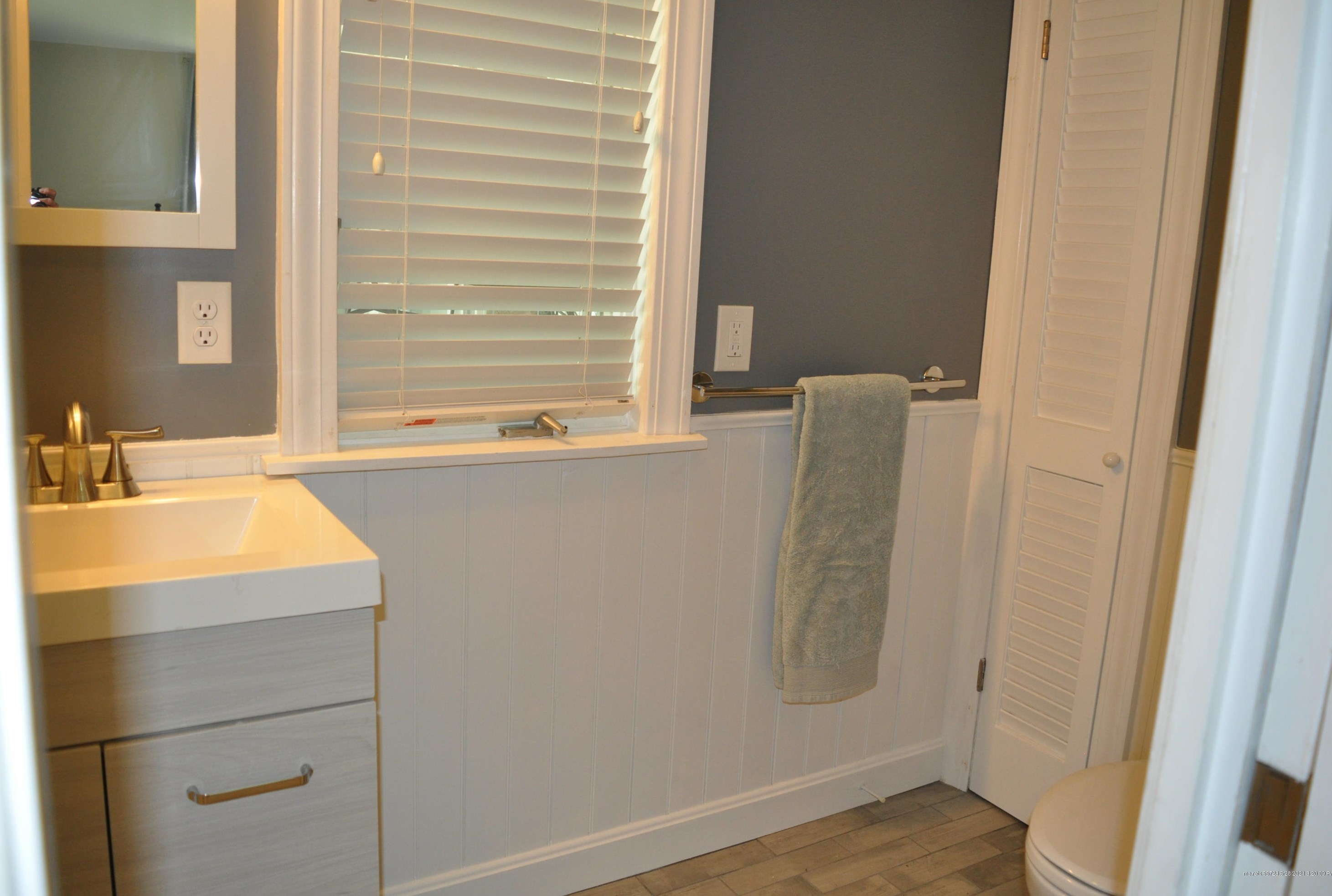 14 Ledge Rd, Portland ME  04110-1107 exterior