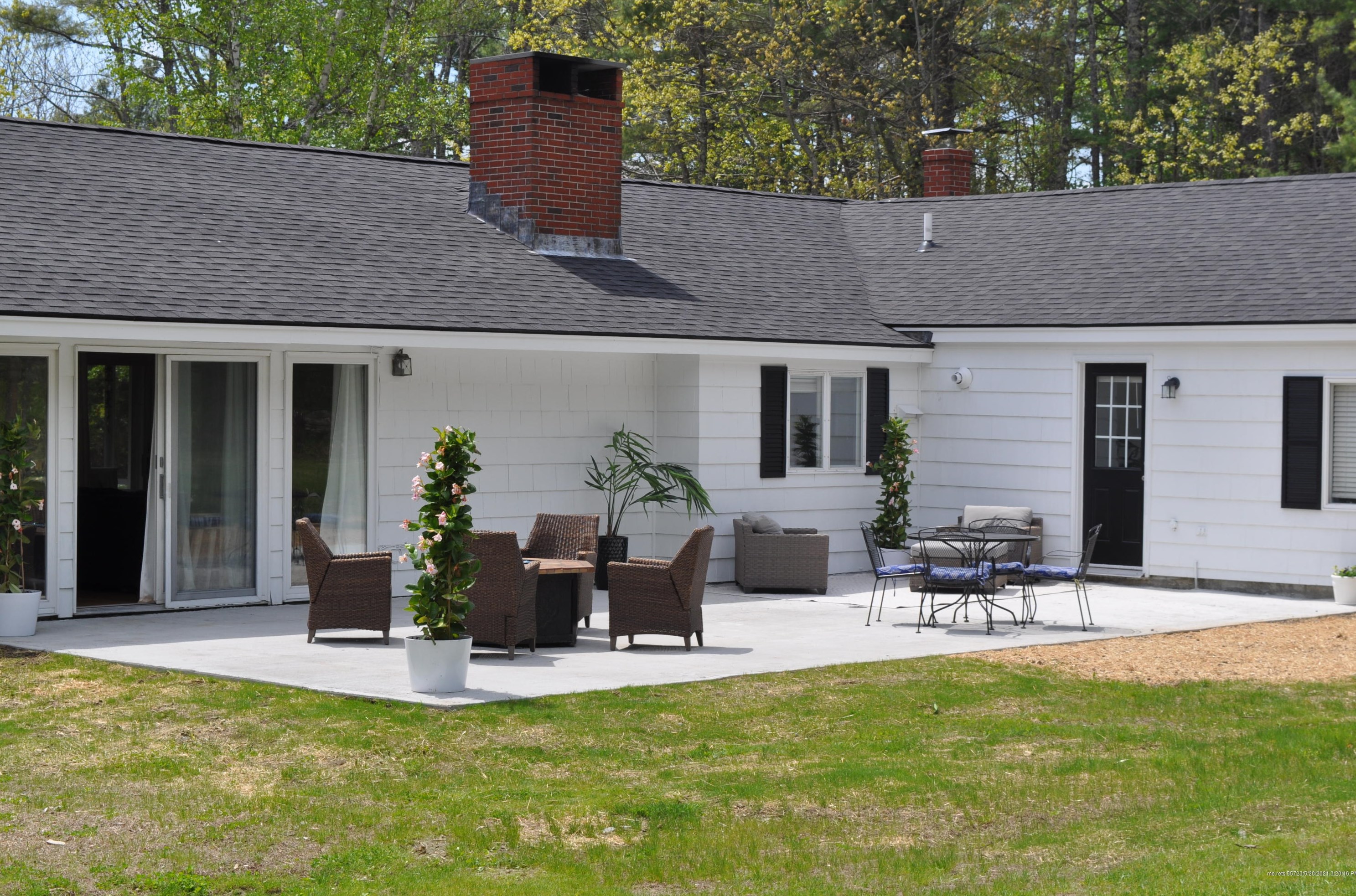 14 Ledge Rd, Portland ME  04110-1107 exterior