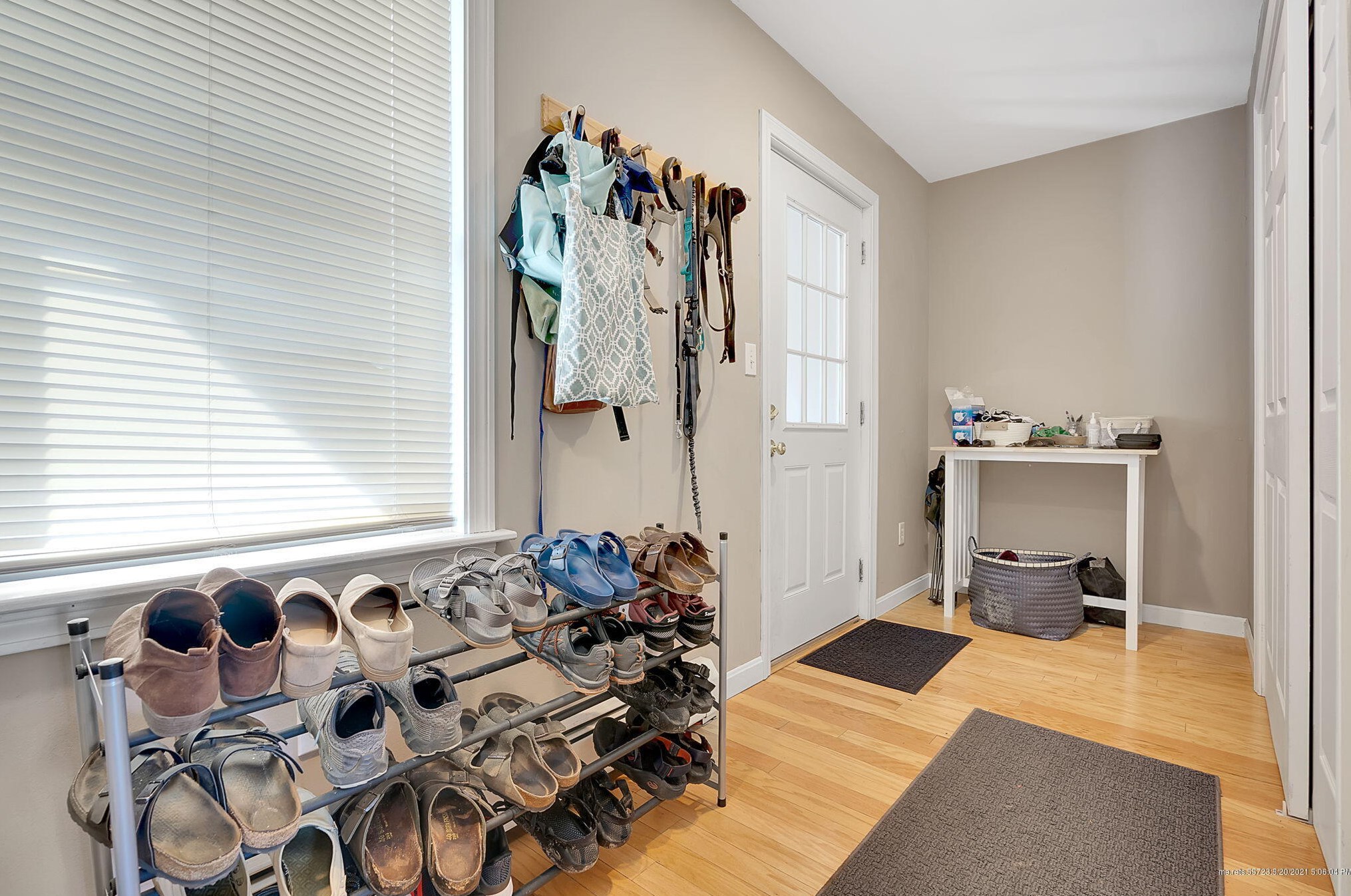 8 Victoria Ln, Portland ME  04105-2541 exterior