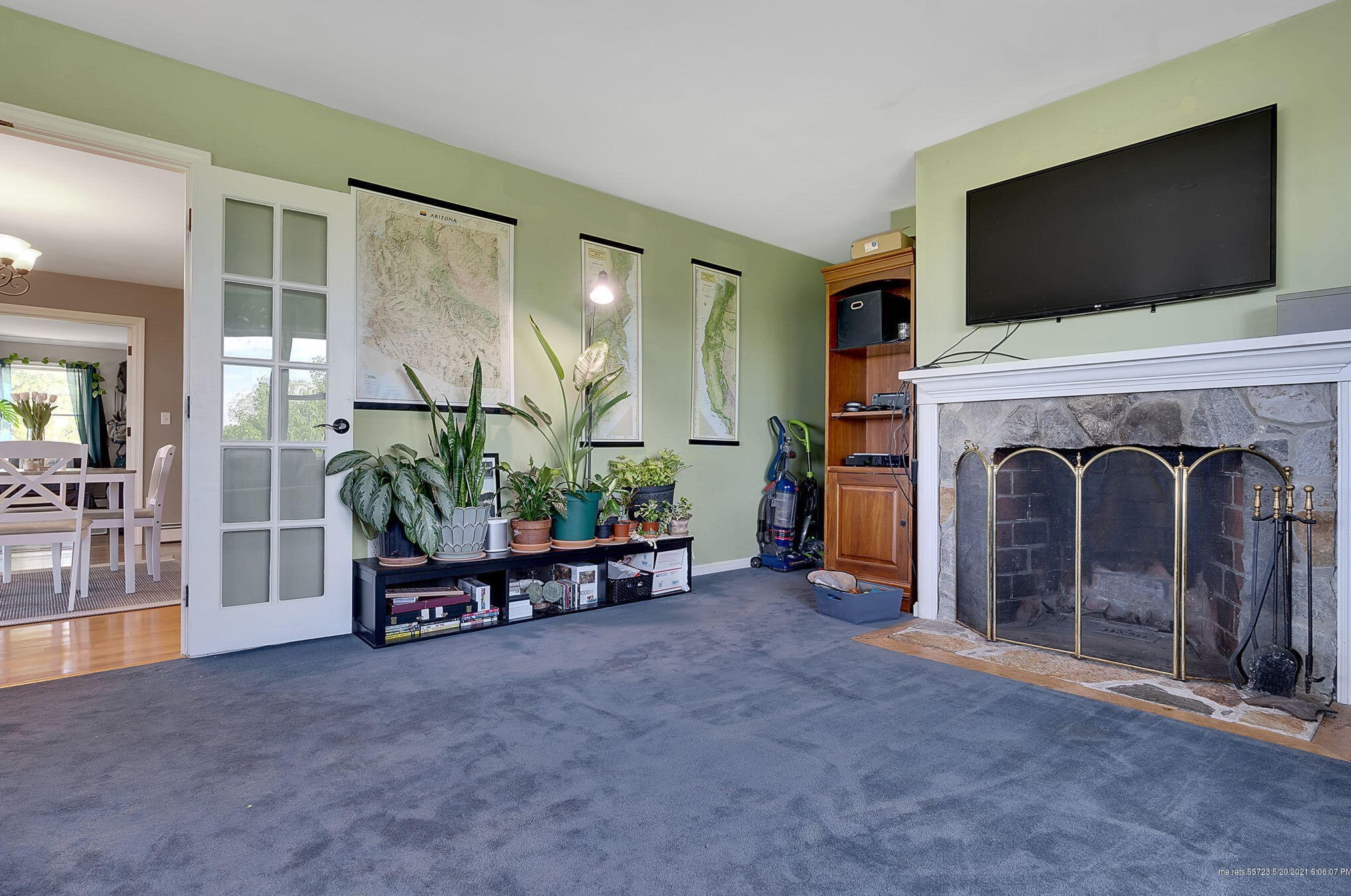 8 Victoria Ln, Portland ME  04105-2541 exterior