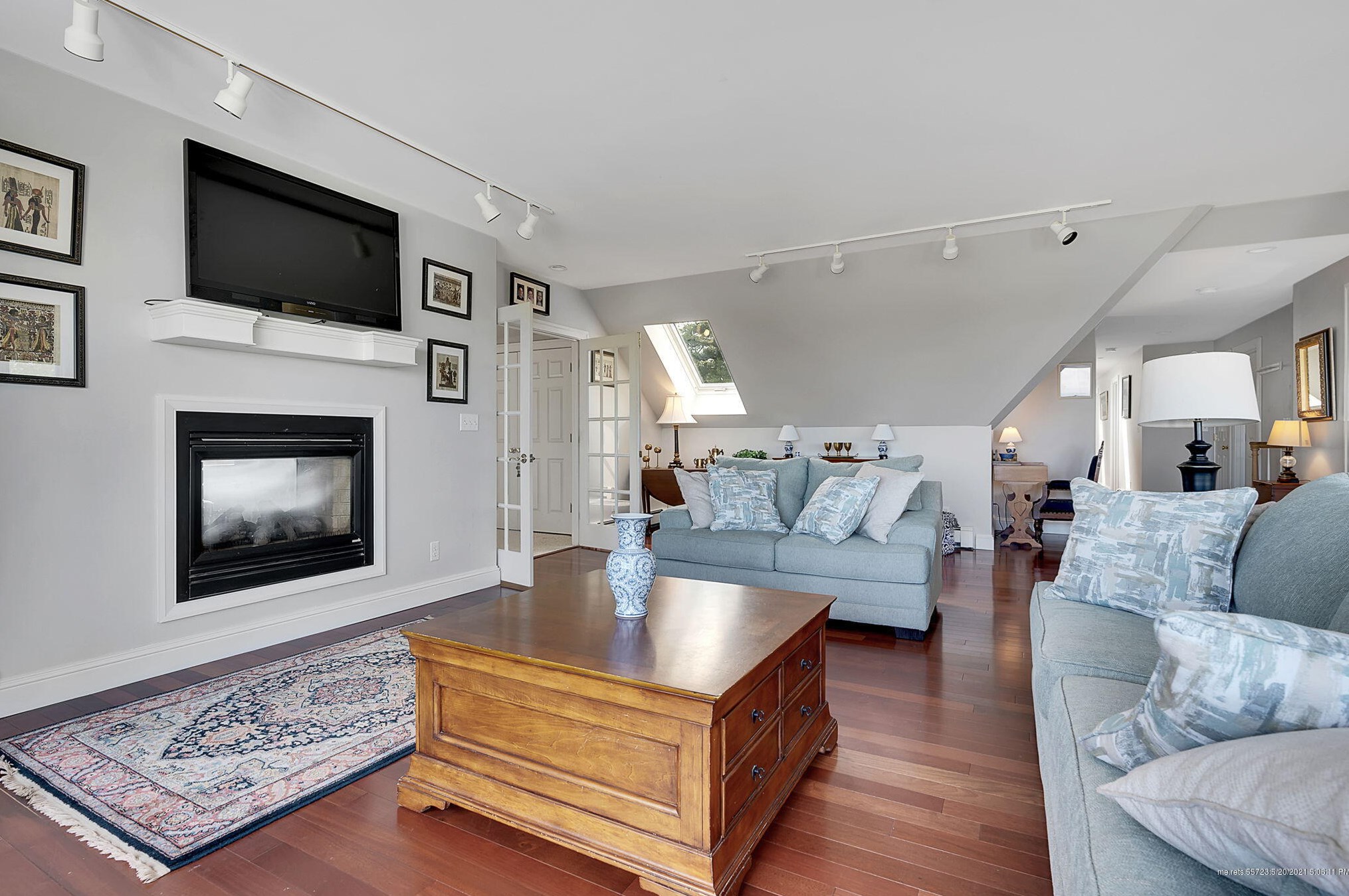 8 Victoria Ln, Portland ME  04105-2541 exterior