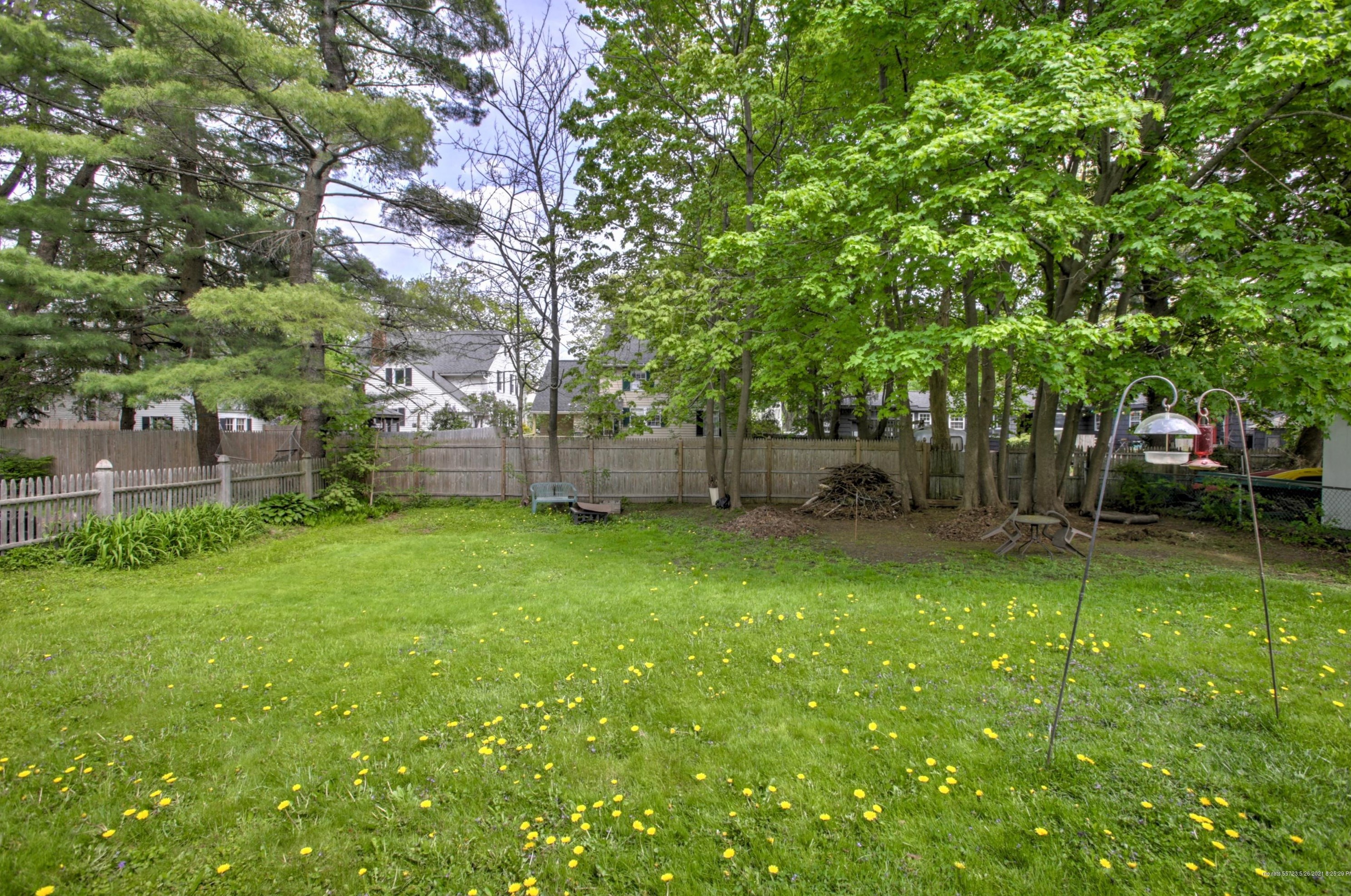 183 Frances St, Portland ME 04102-2548 exterior