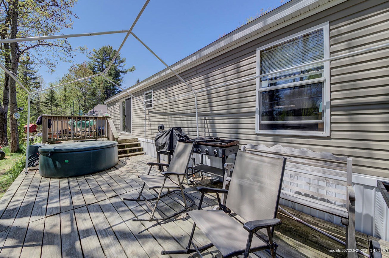 353 Cushing Rd, Cushing, ME 04563-3119