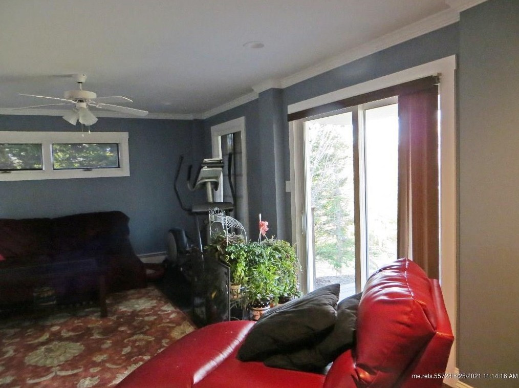 248 Pleasant St, Fort Kent ME  04743-1504 exterior