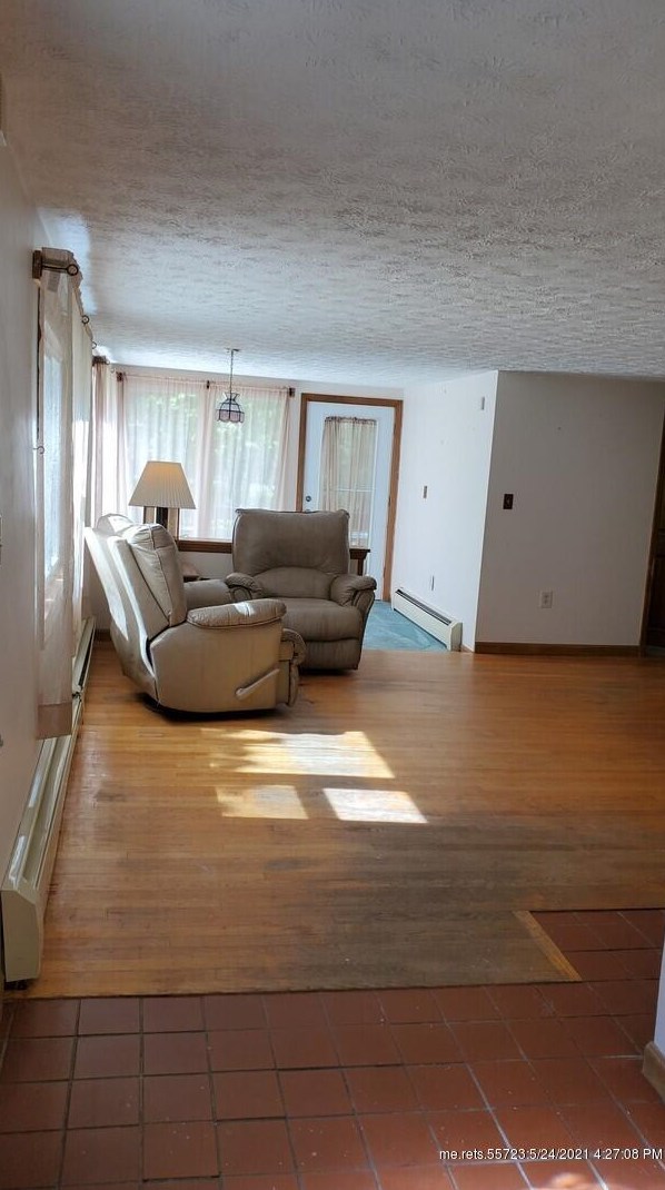 178 Plains Rd, Readfield ME  04355-3121 exterior