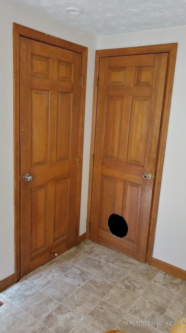 178 Plains Rd, Readfield ME  04355-3121 exterior