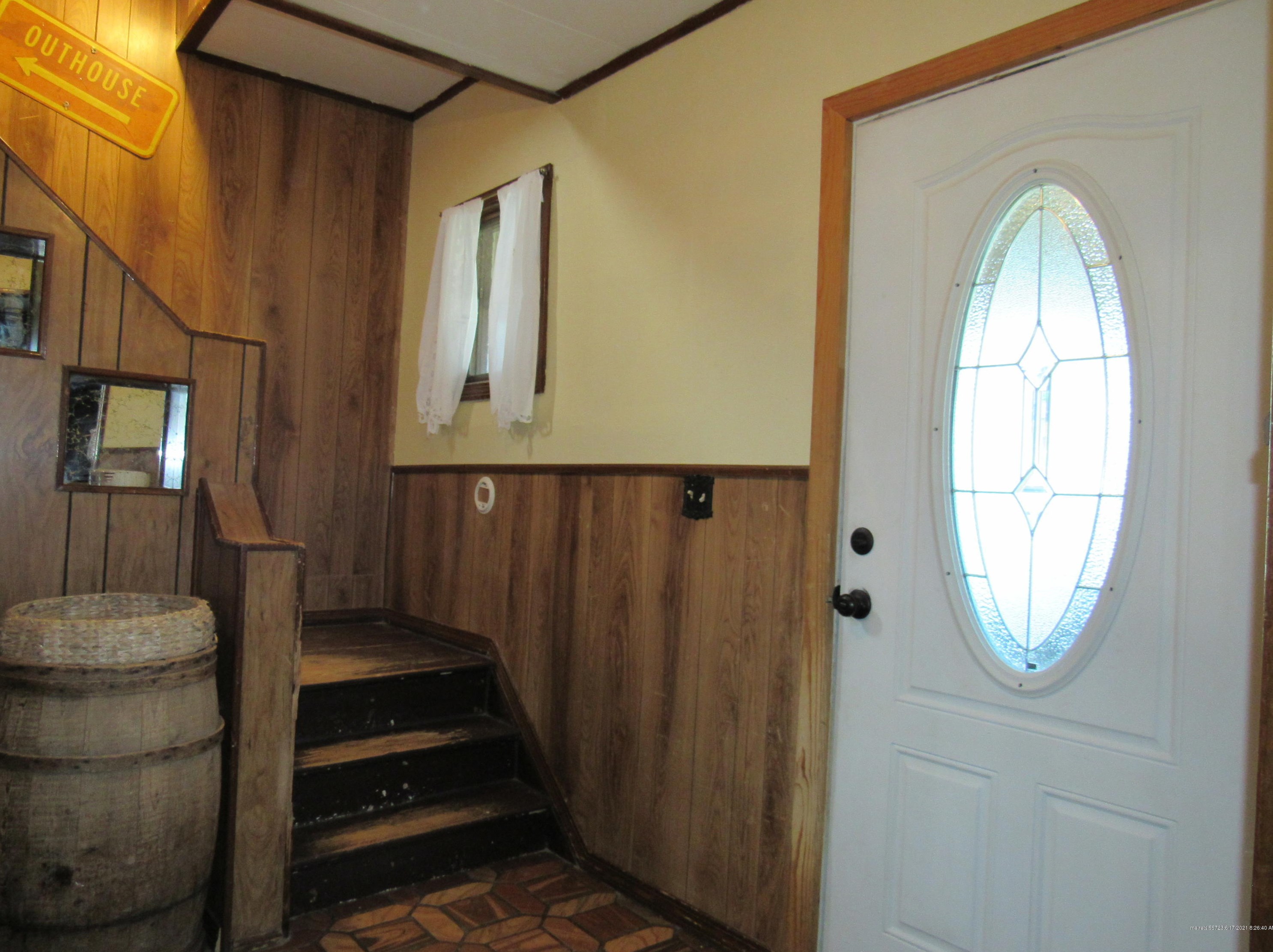 41 2nd St, Milo, ME 04463