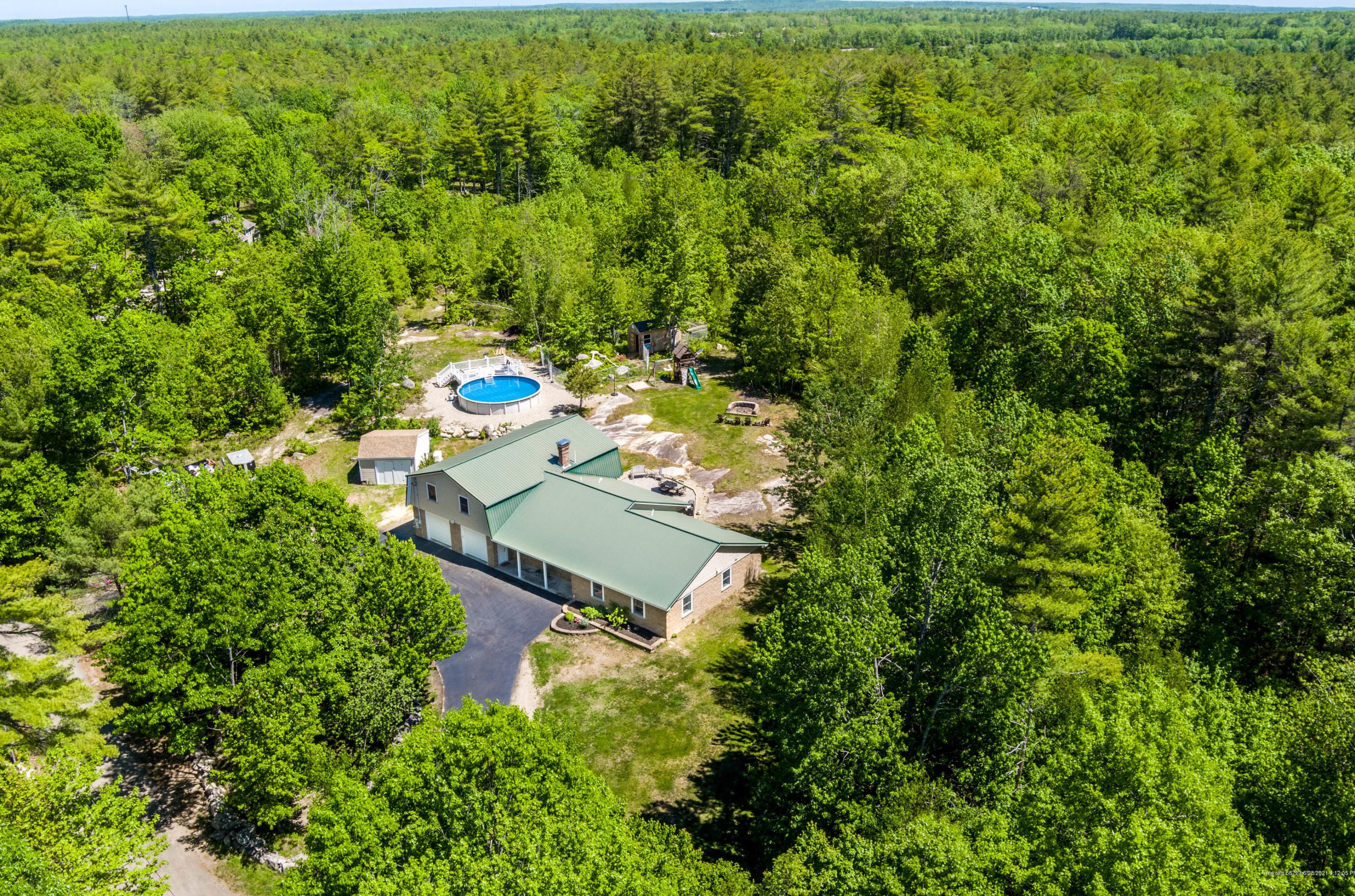 47 Old Pump Rd, Lyman, ME 04002