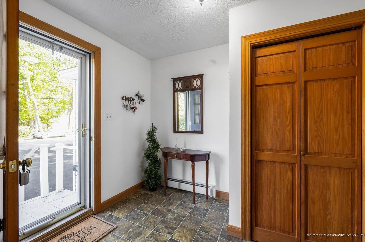 10 Wendell Ave, Biddeford, ME 04005