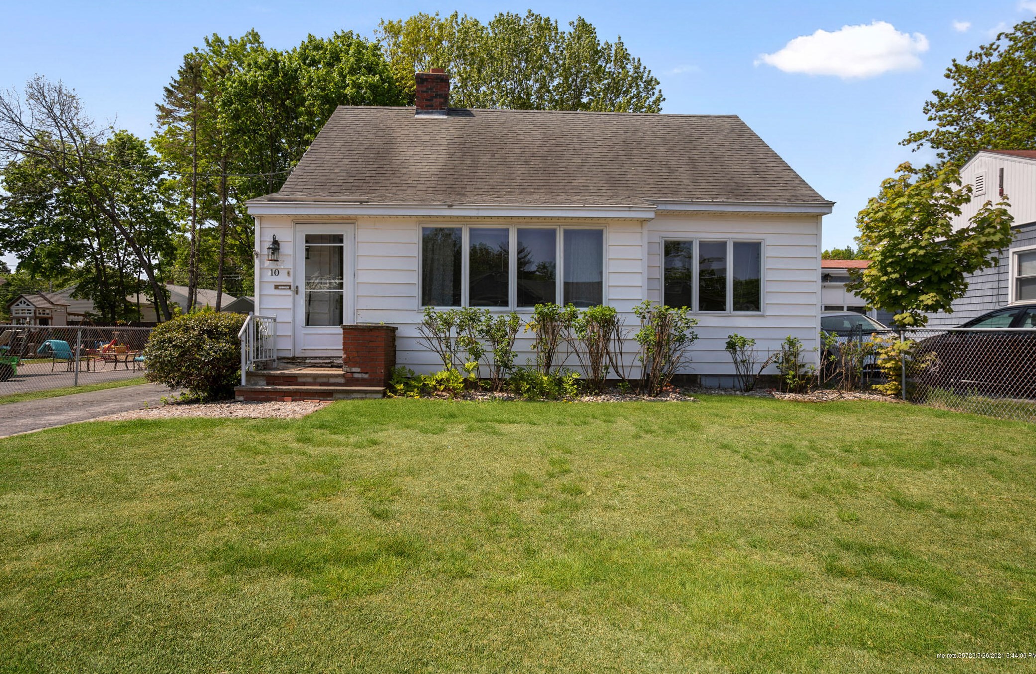 10 Havey Ave, Biddeford, ME 04005