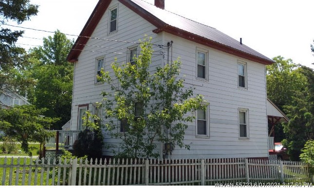 32 Elmwood Ave, Waterville, ME 04901