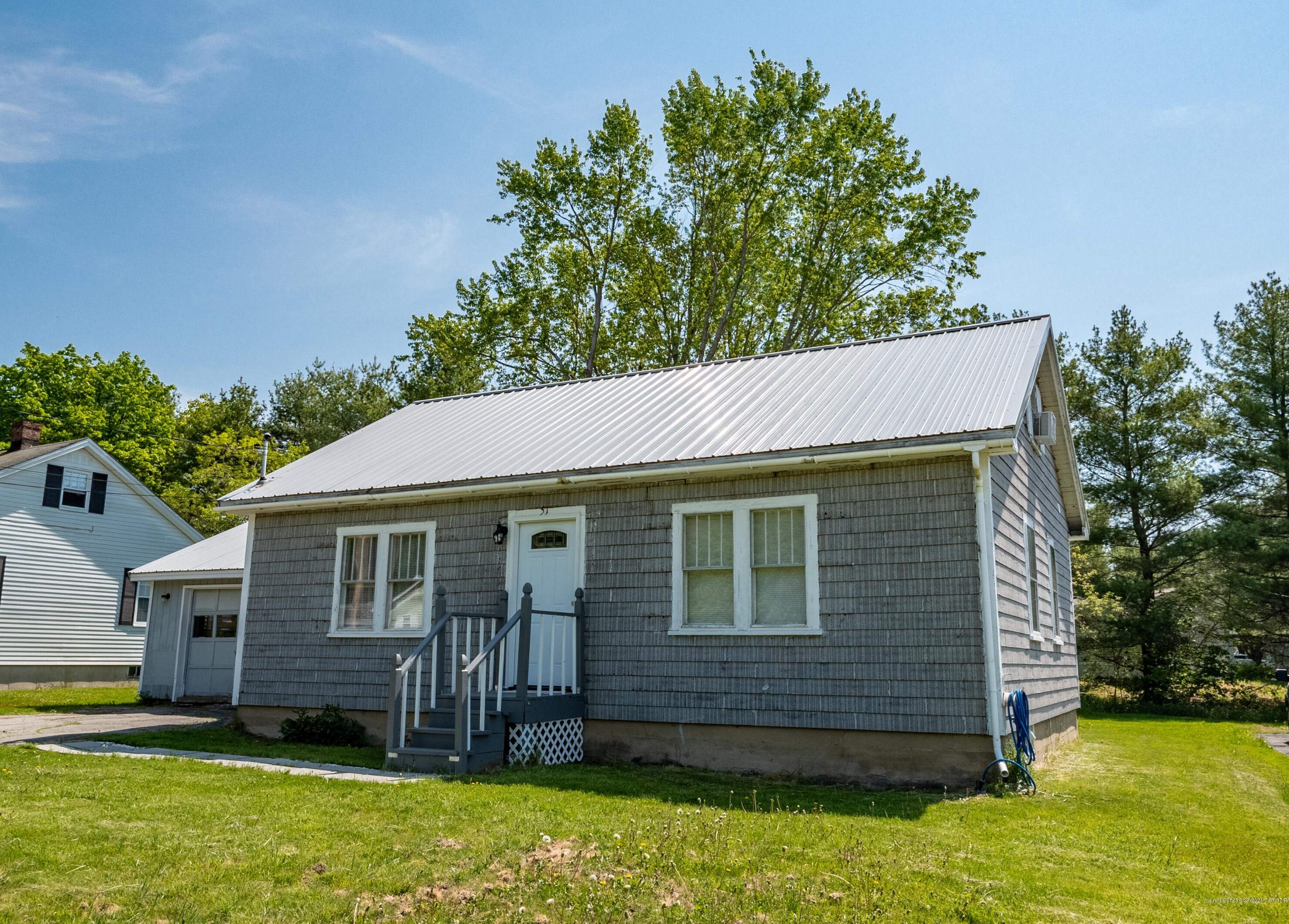 51 Fairview Ave, Randolph, ME 04346