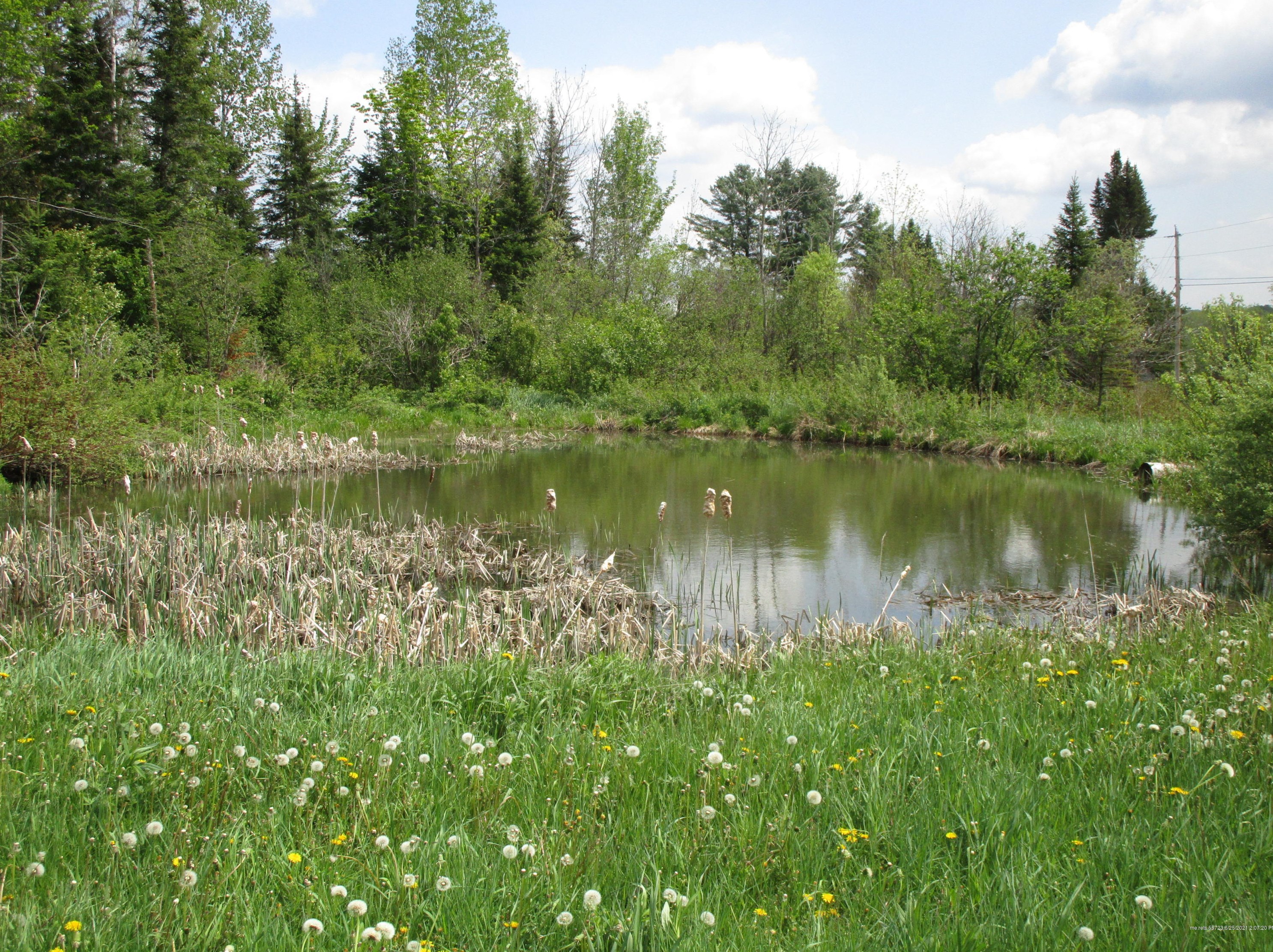 2913 State Rd, Mapleton, ME 04757