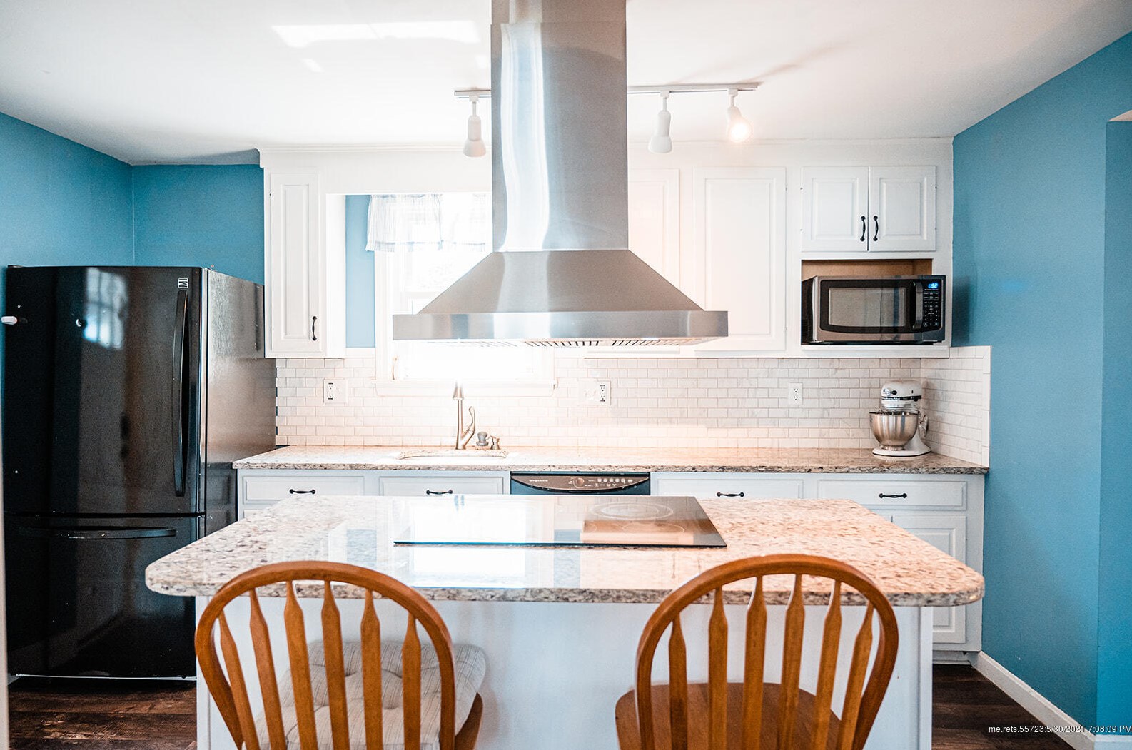 207 Farwell St, Lewiston, ME 04240