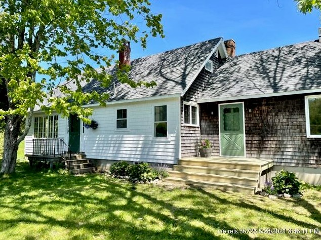 905 Cape Rosier Rd, Brooksville, ME 04642