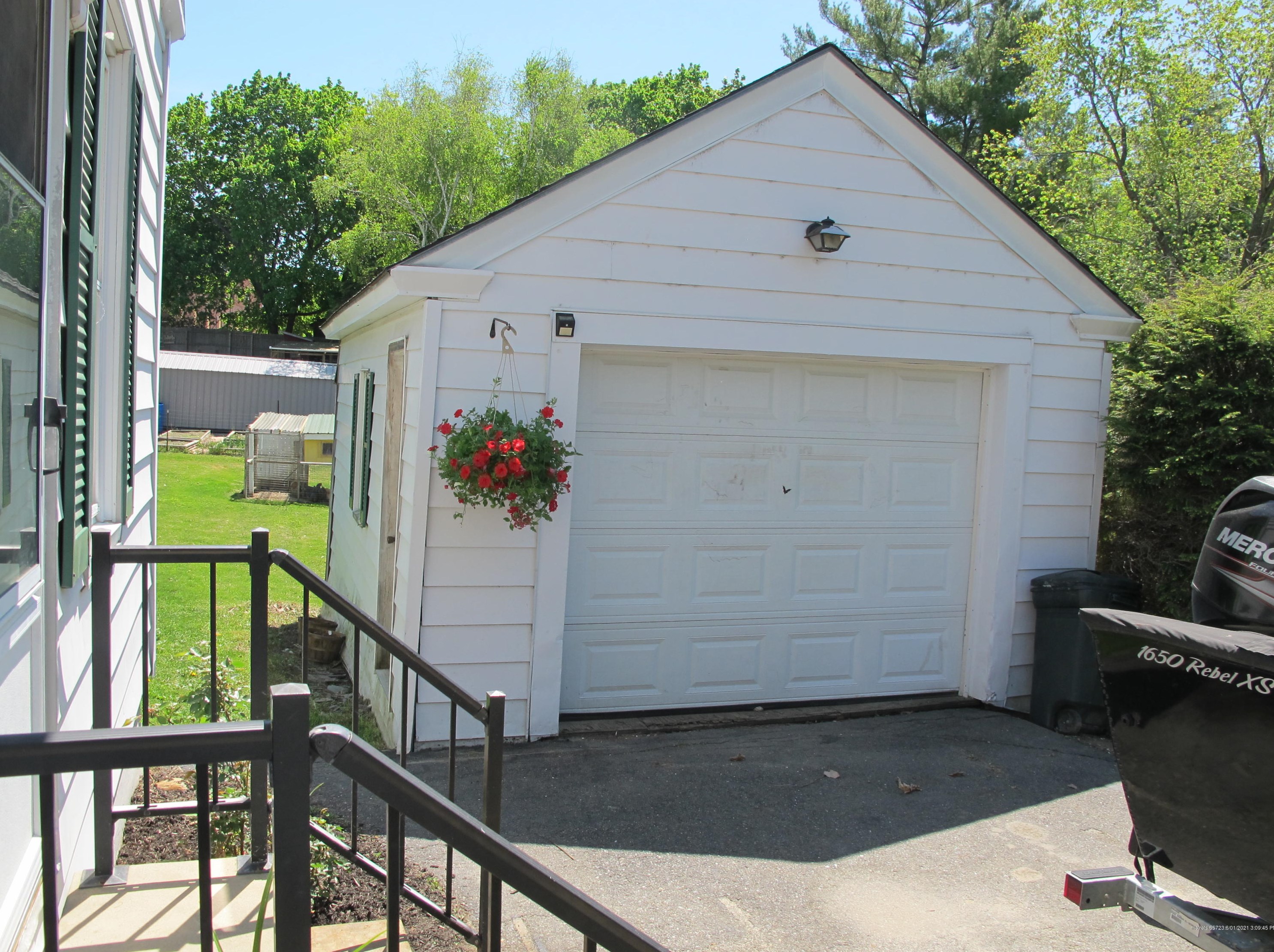 47 Central Ave, Waterville, ME 04901