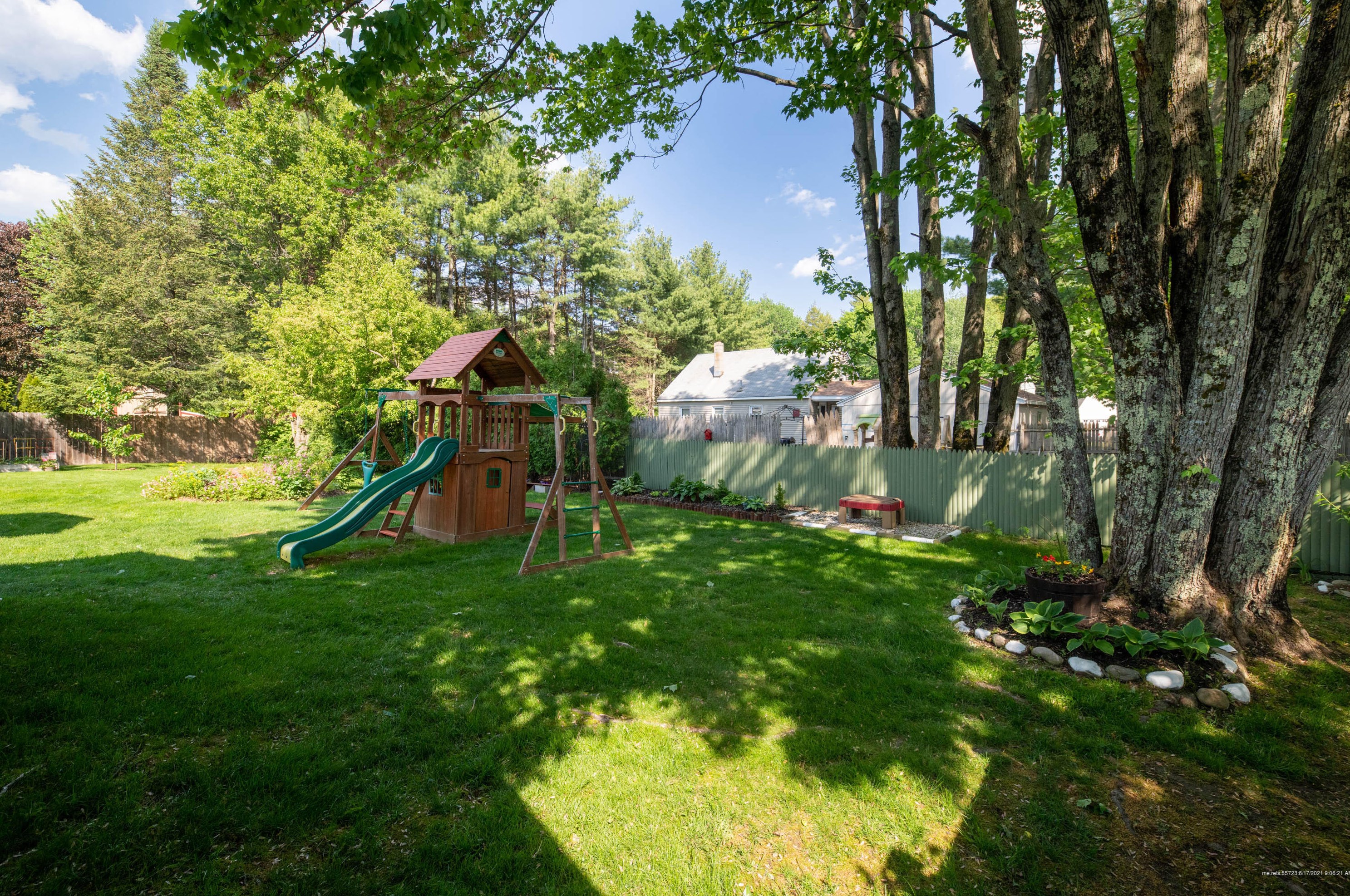 59 Oriole St, Westbrook ME  04092-3813 exterior