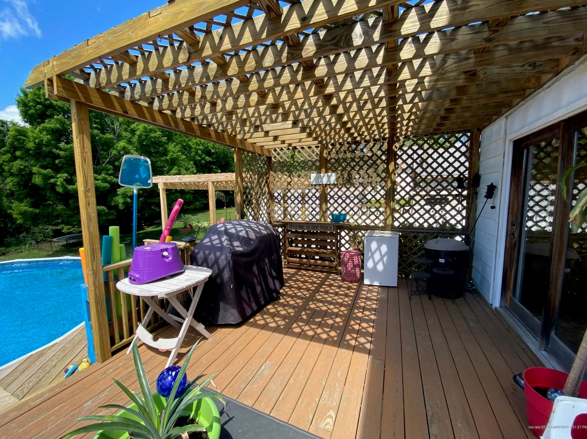 38 Spring St, Sebec ME  04426-1115 exterior