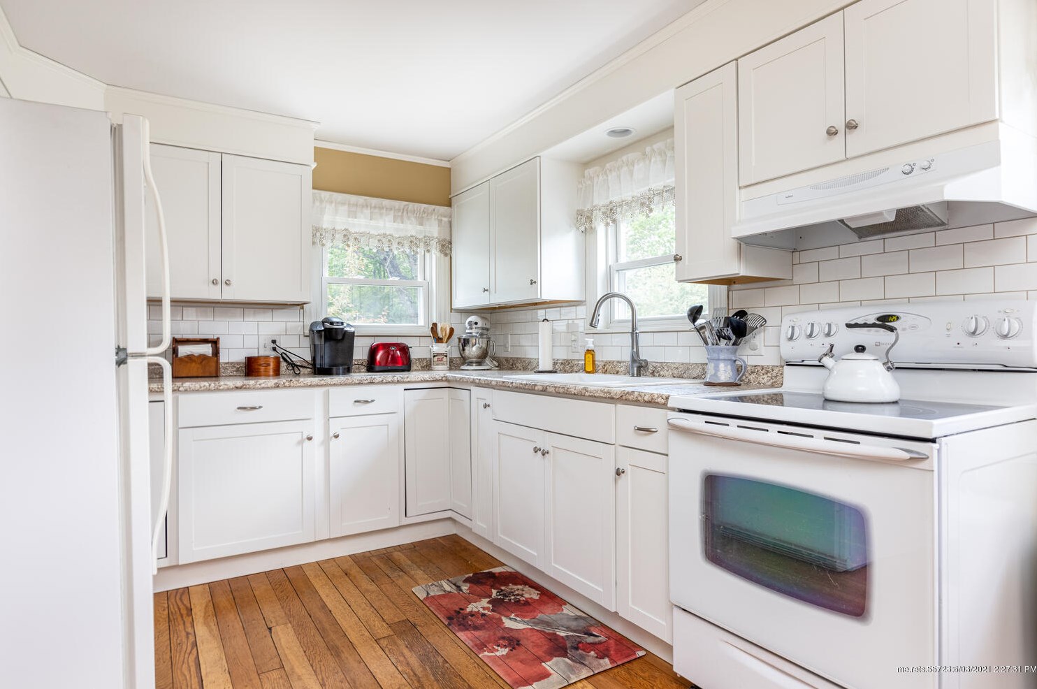 34 Morrill Ave, Gorham ME  04038-1432 exterior