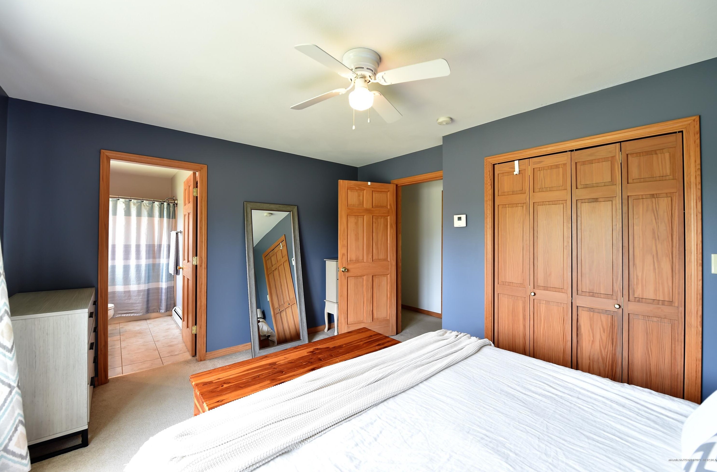 50 Winter St, Lincoln ME  04457-1256 exterior