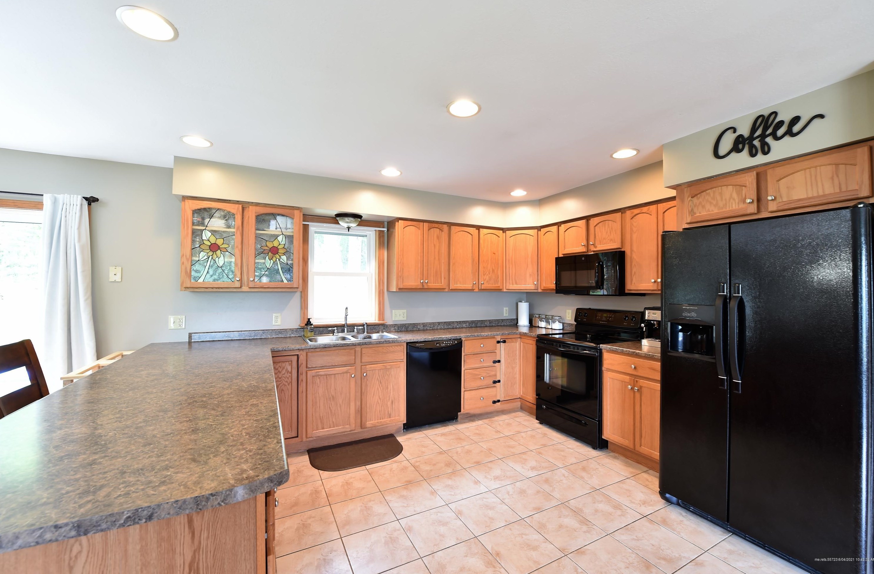 50 Winter St, Lincoln ME  04457-1256 exterior