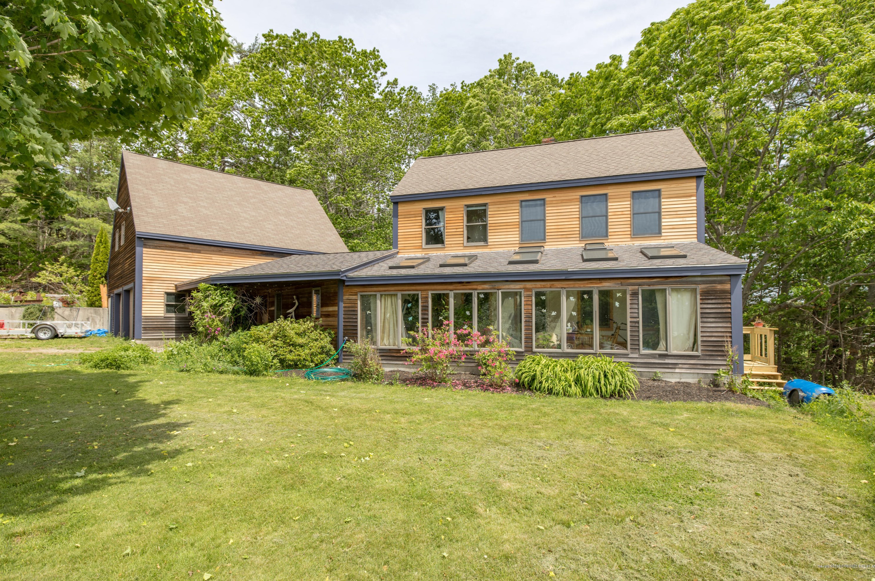 286 Wiscasset Rd, Whitefield, ME 04353-3802