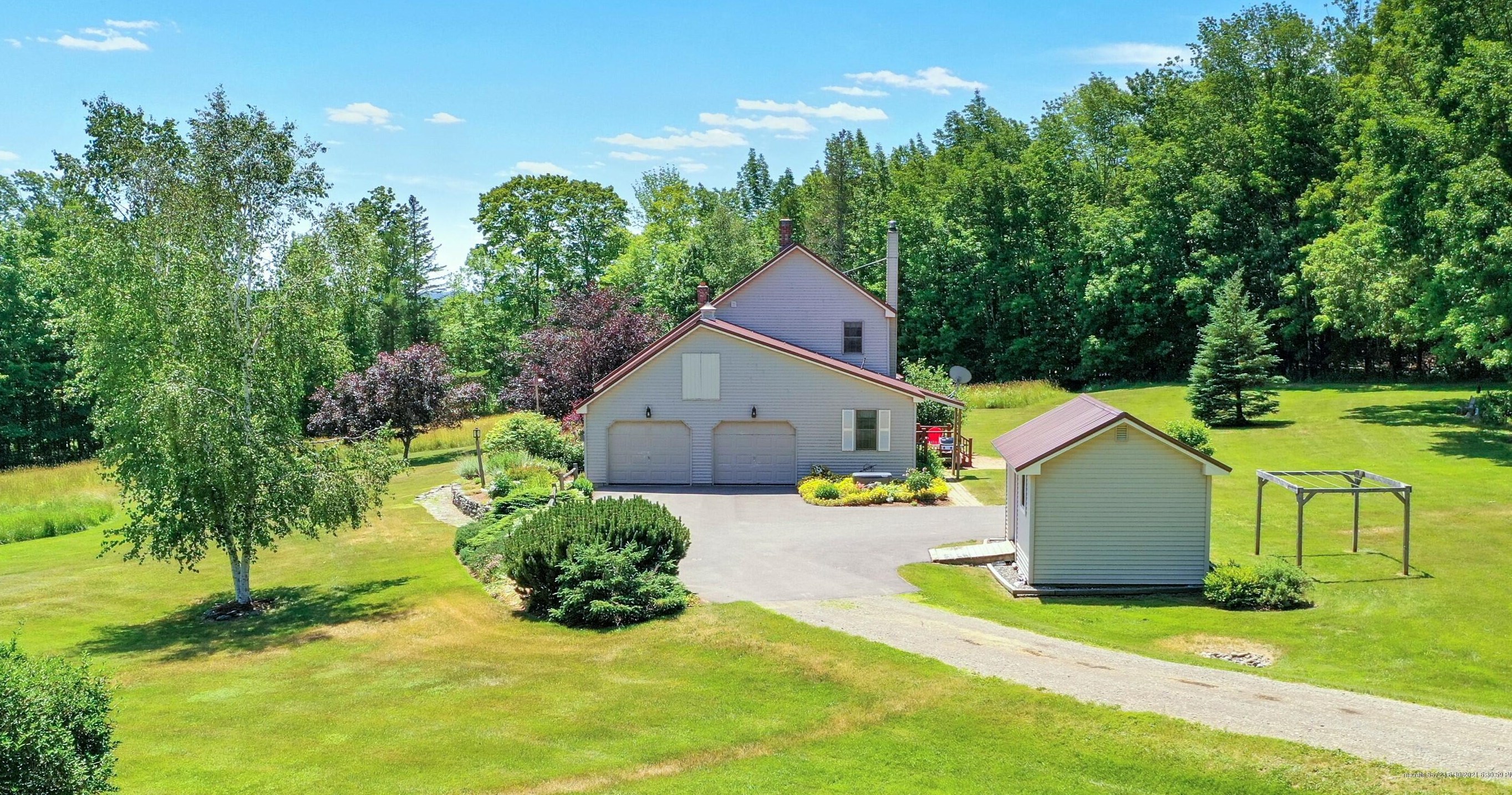 10 Holmes Rd, Sebec ME  04426-3748 exterior