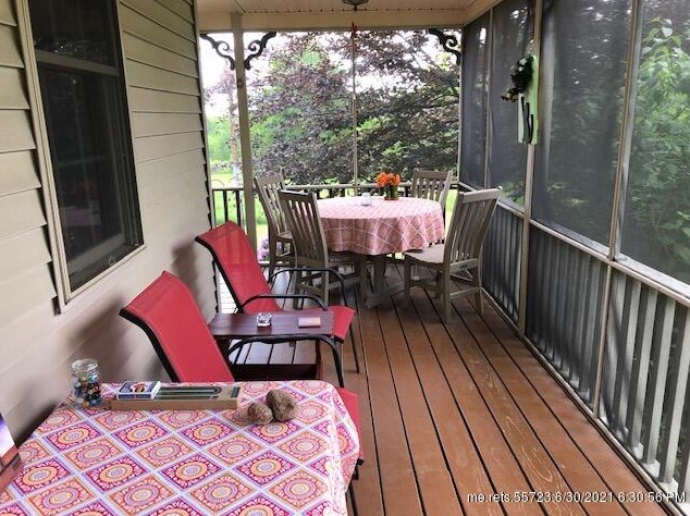 10 Holmes Rd, Sebec ME  04426-3748 exterior