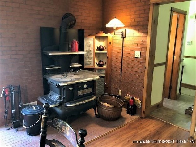 10 Holmes Rd, Sebec ME  04426-3748 exterior