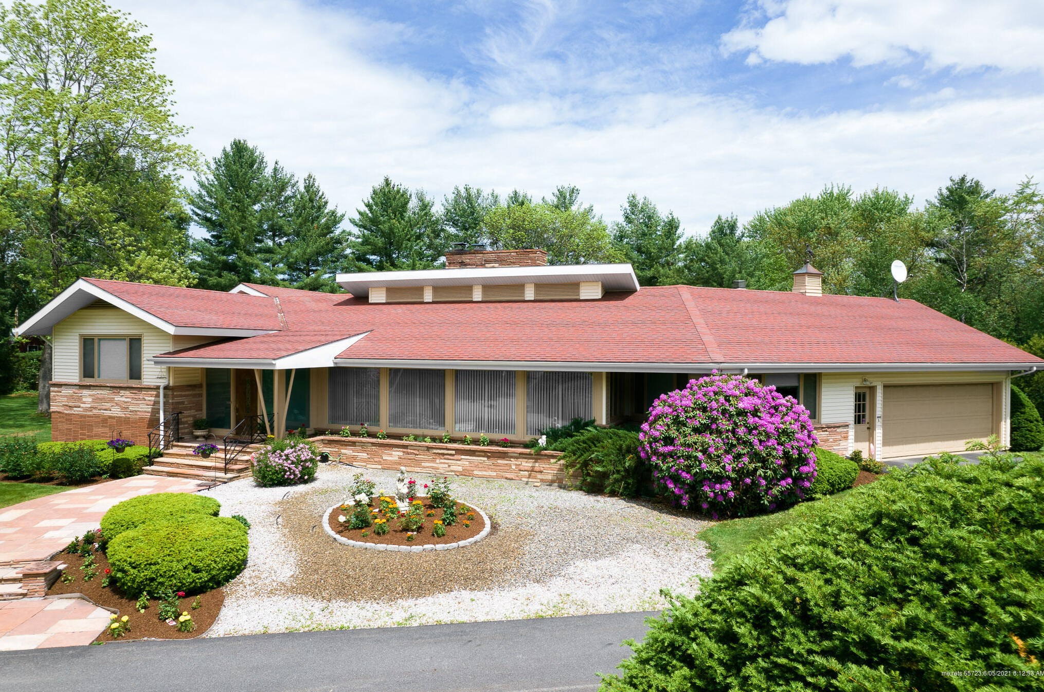 407 Kenduskeag Ave, Bangor, ME 04401