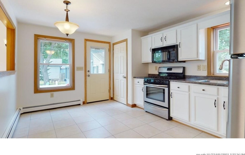 29 Daytona St, Portland ME  04106-4104 exterior