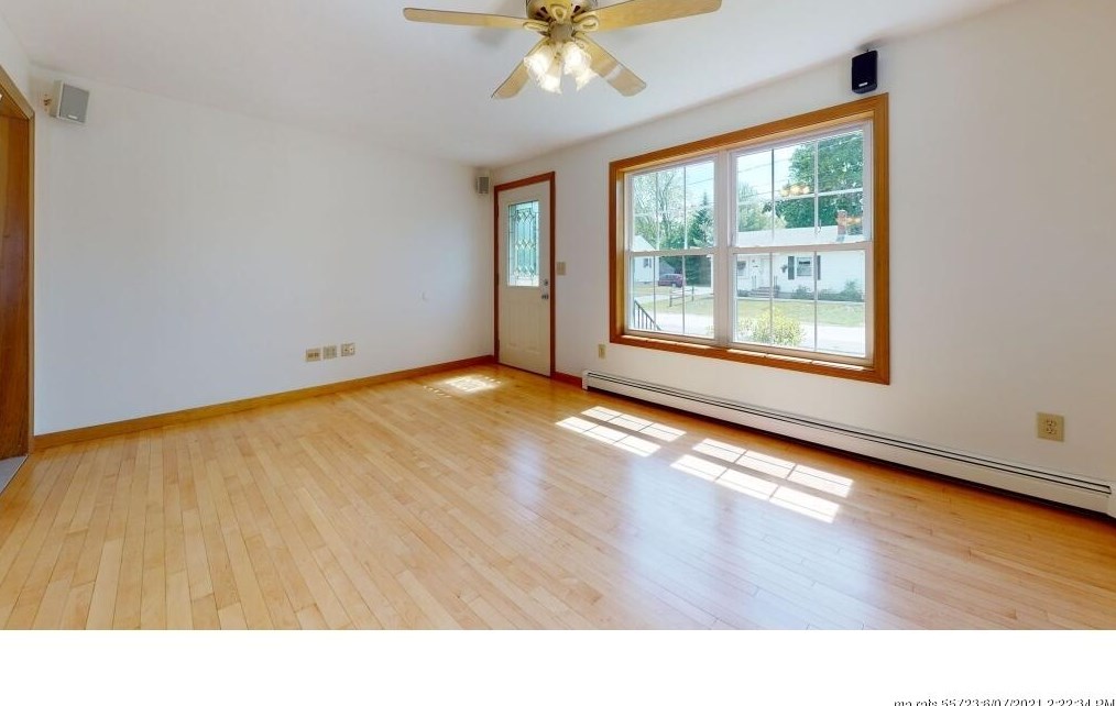 29 Daytona St, Portland ME  04106-4104 exterior