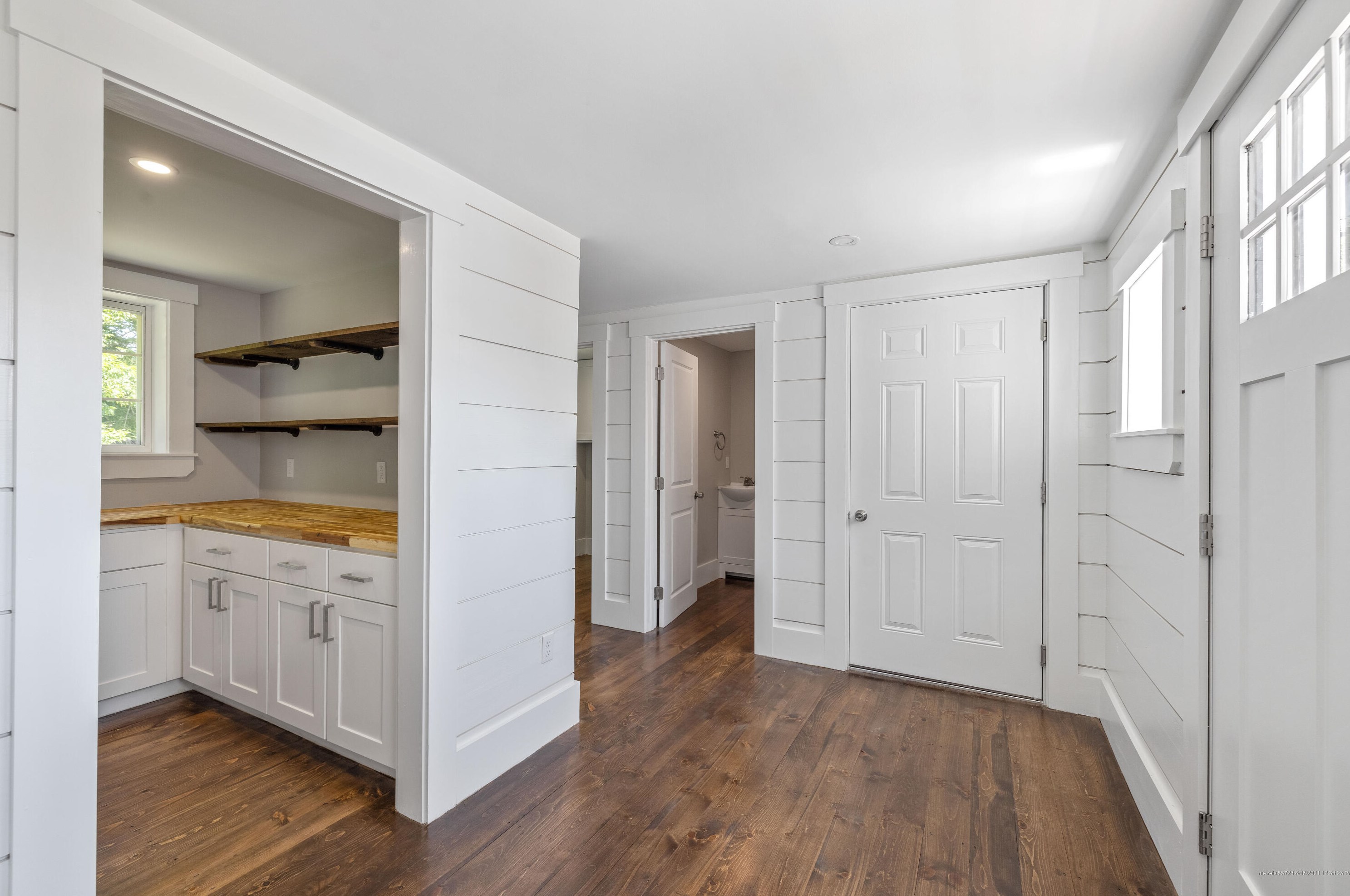 464 Libby Ave, Gorham ME  04038-2525 exterior