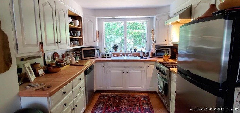 129 Highland Ave, Industry, ME 04938