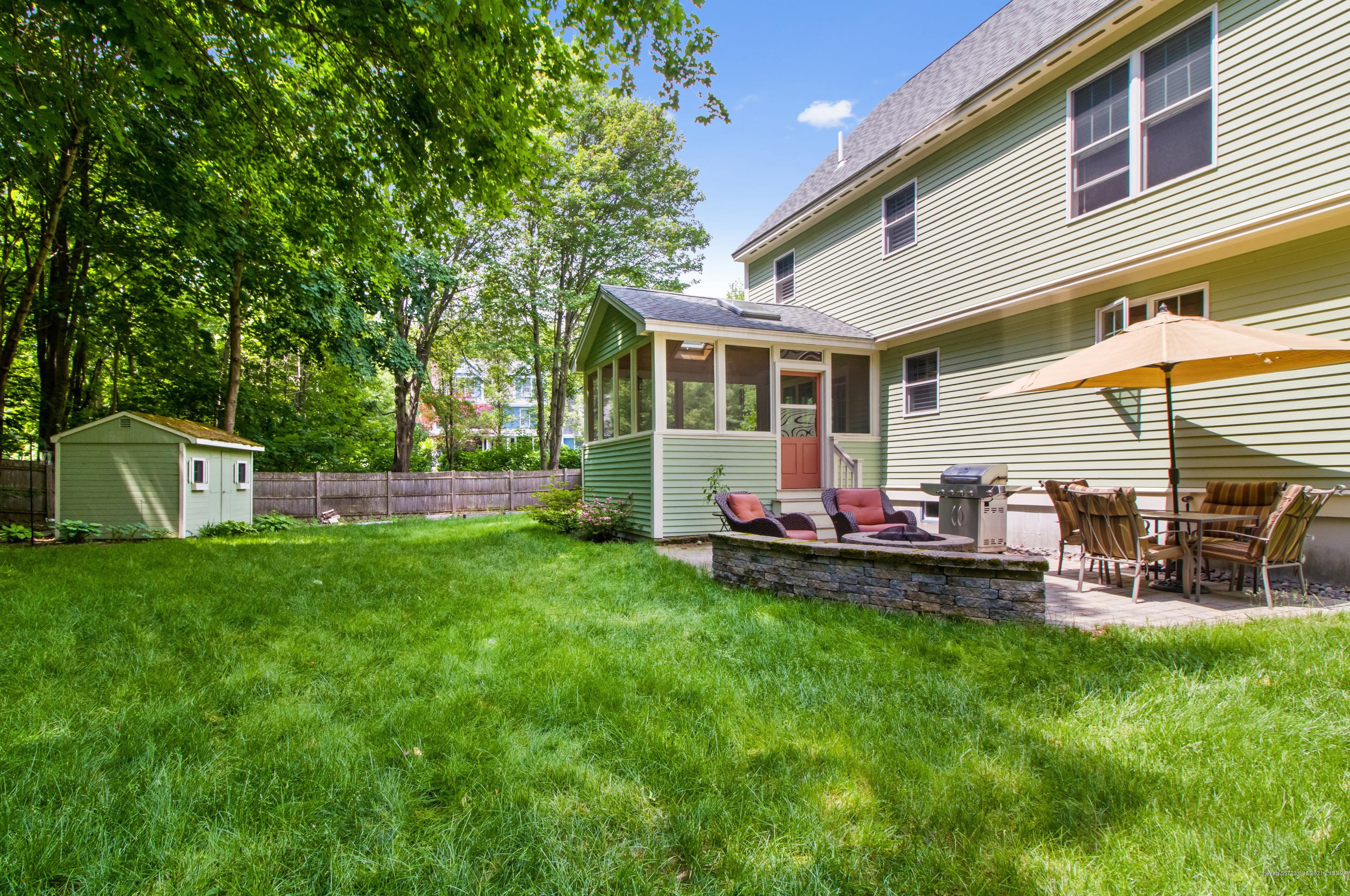 6 Daniels Way, Portland ME  04105-1960 exterior