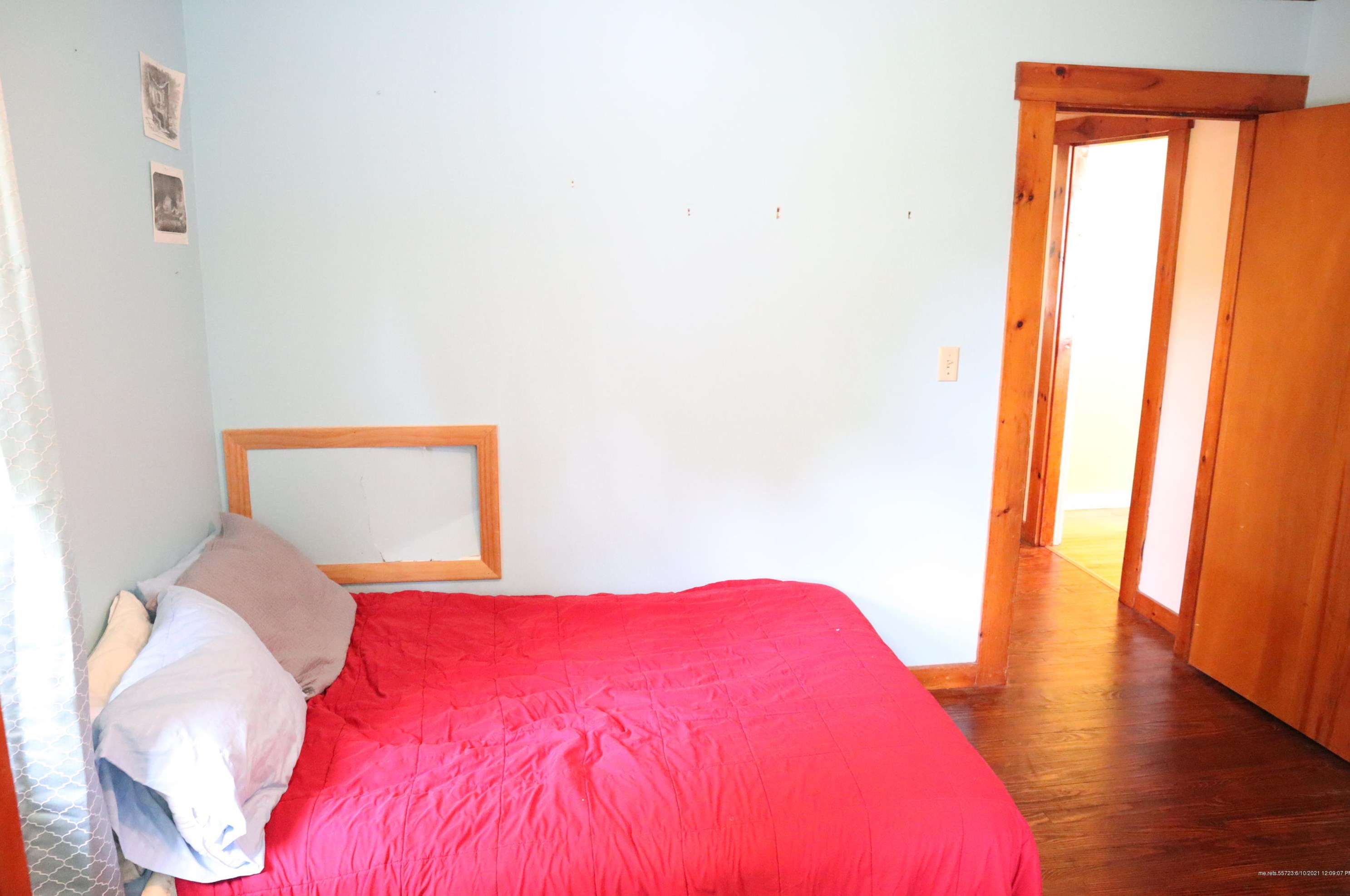 22 Maple St, Pittston ME  04345-2022 exterior