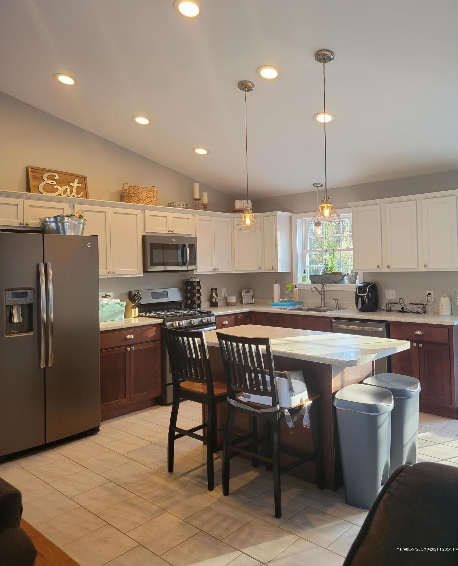 77 Silas Warren Dr, Bangor, ME 04401-0141