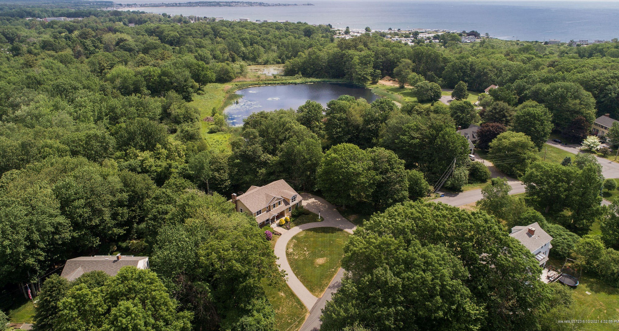 15 Boban St, York, ME 03909