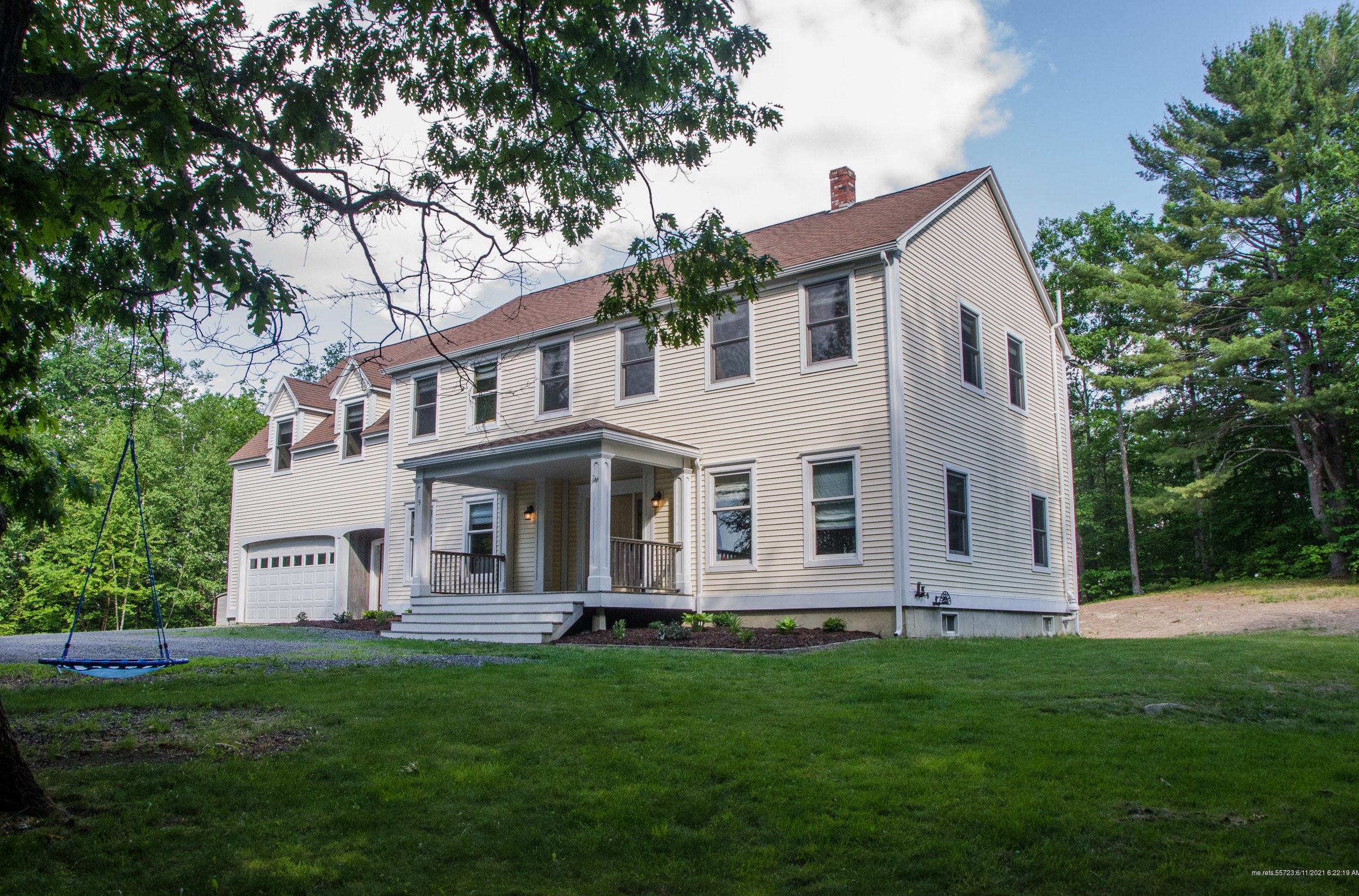 9 Booker Rd, Belgrade, ME 04917