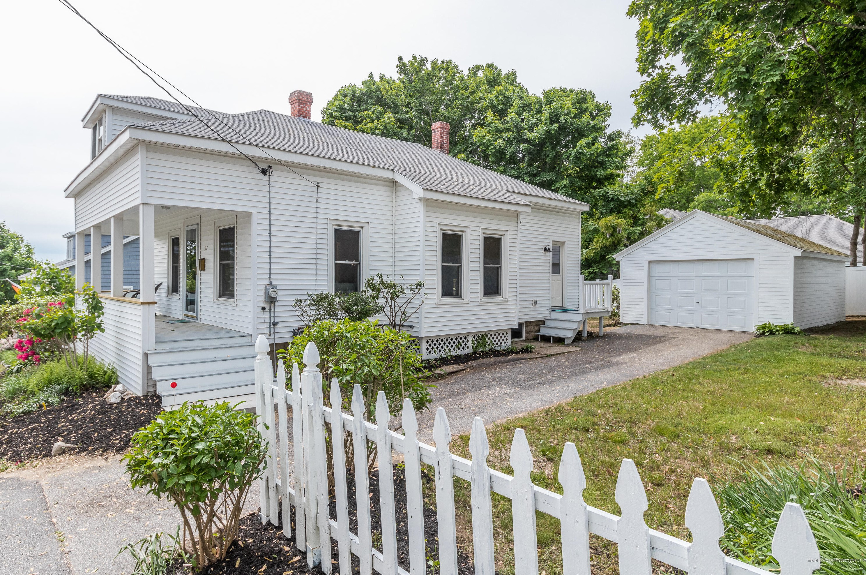 27 Wilson St, Portland ME  04106-4453 exterior