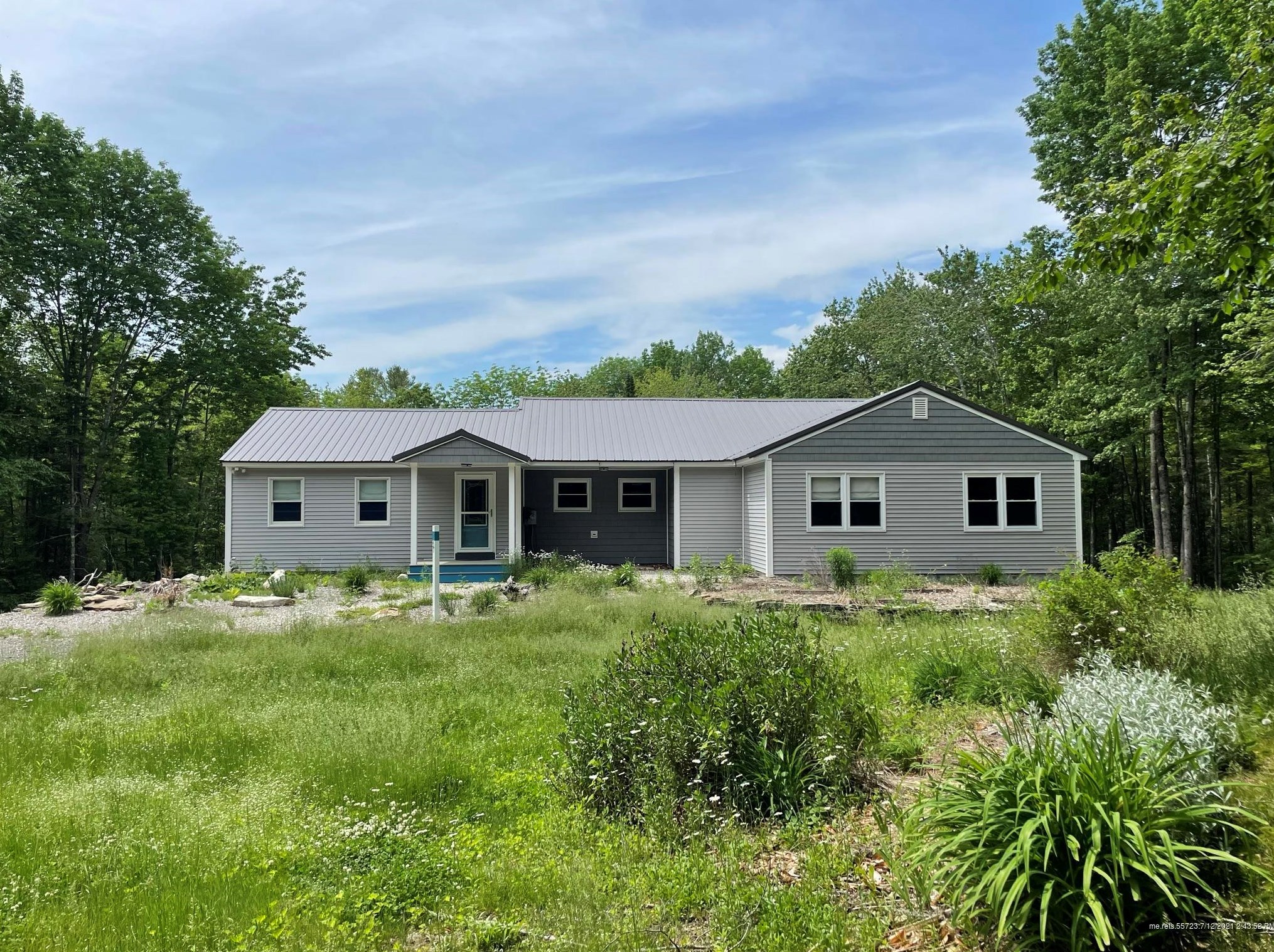 57 Farmview Ln, Freeport, ME 04032