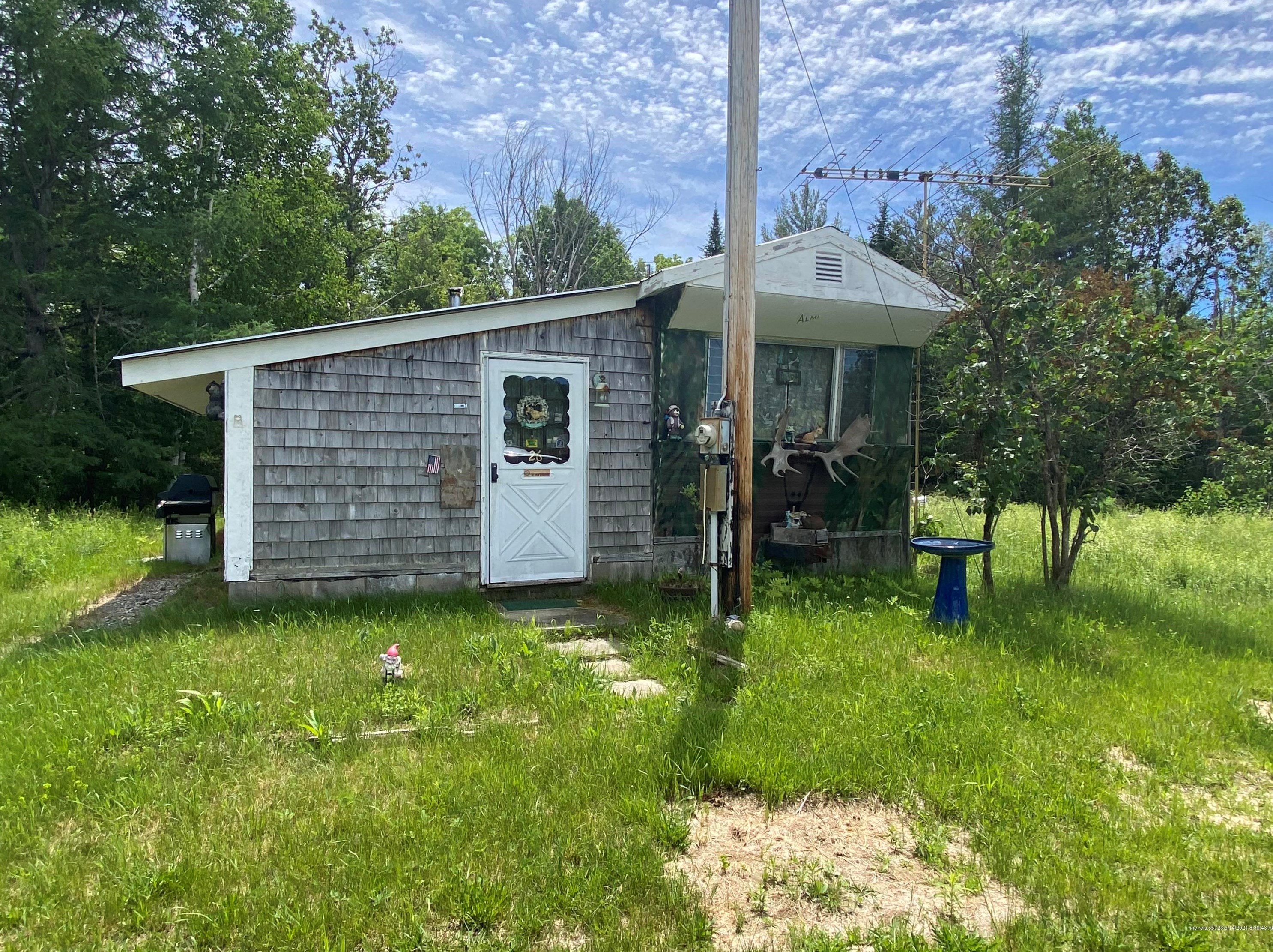 26 Chapman Ridge Rd, Skowhegan, ME 04976