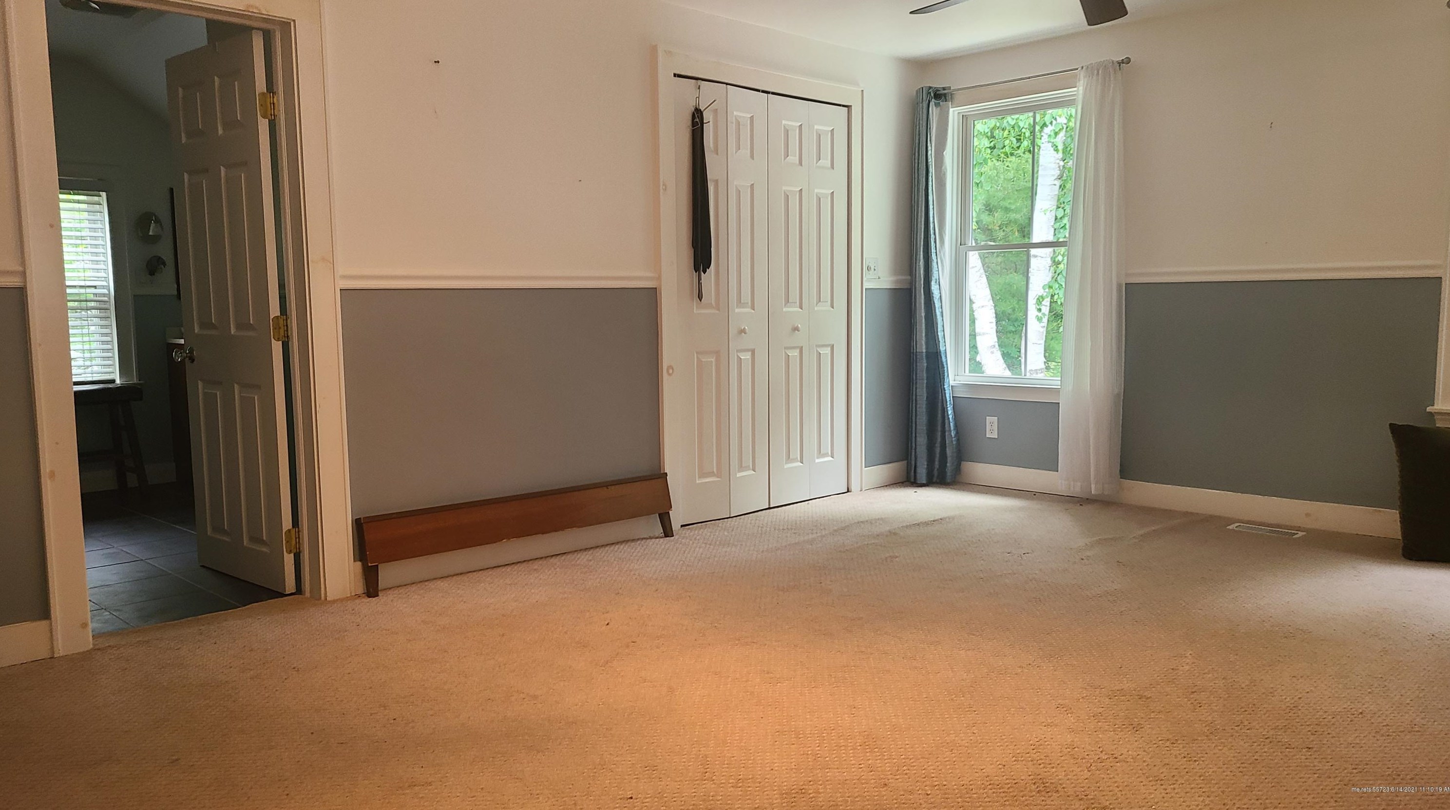 55 Fairview Ave, Augusta, ME 04330