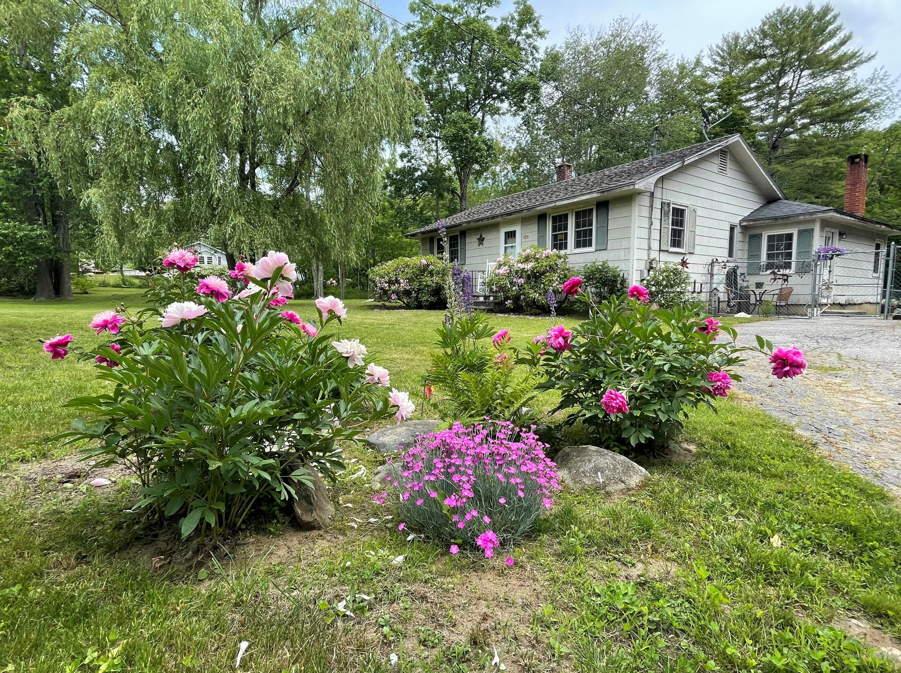 528 Union Rd, Union, ME 04862 exterior