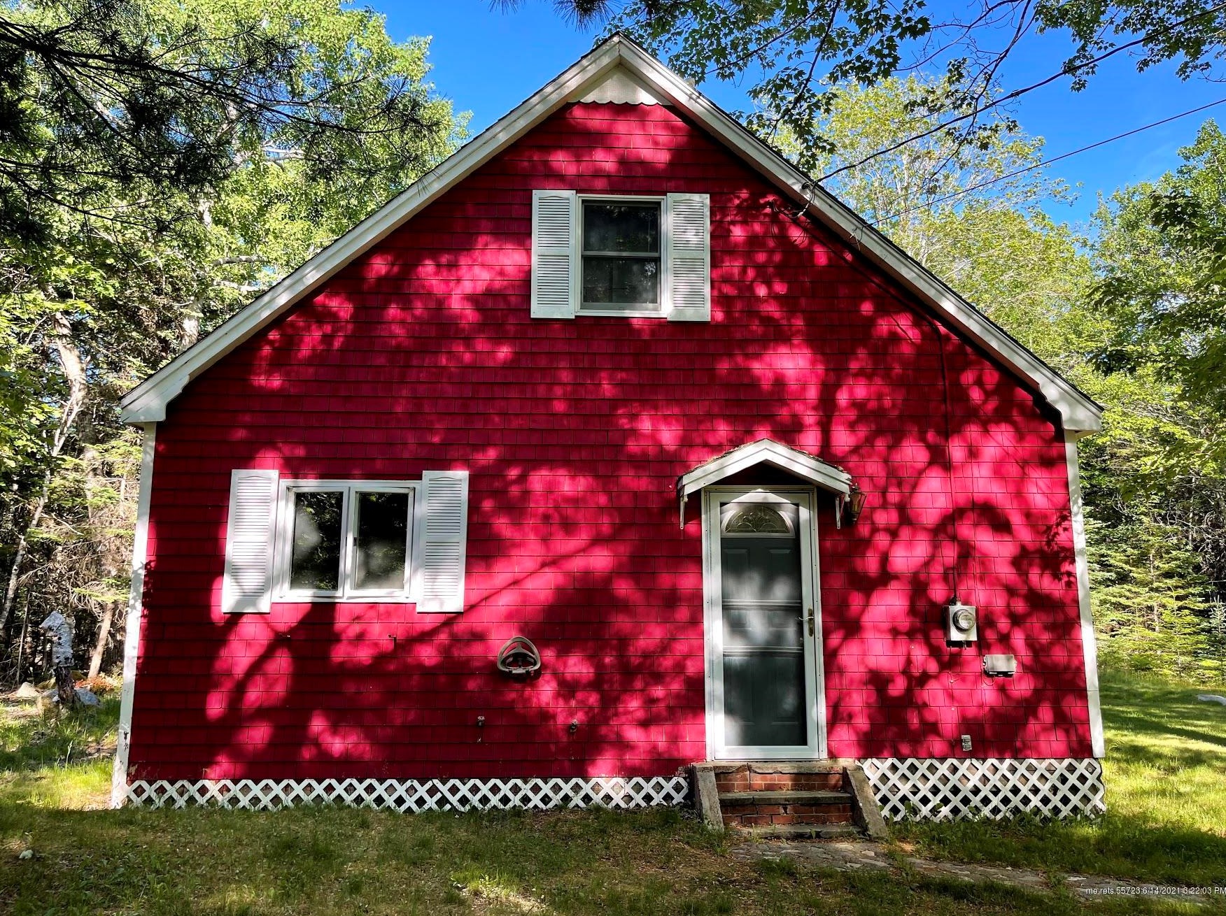415 Sunshine Rd, Deer Isle, ME 04627