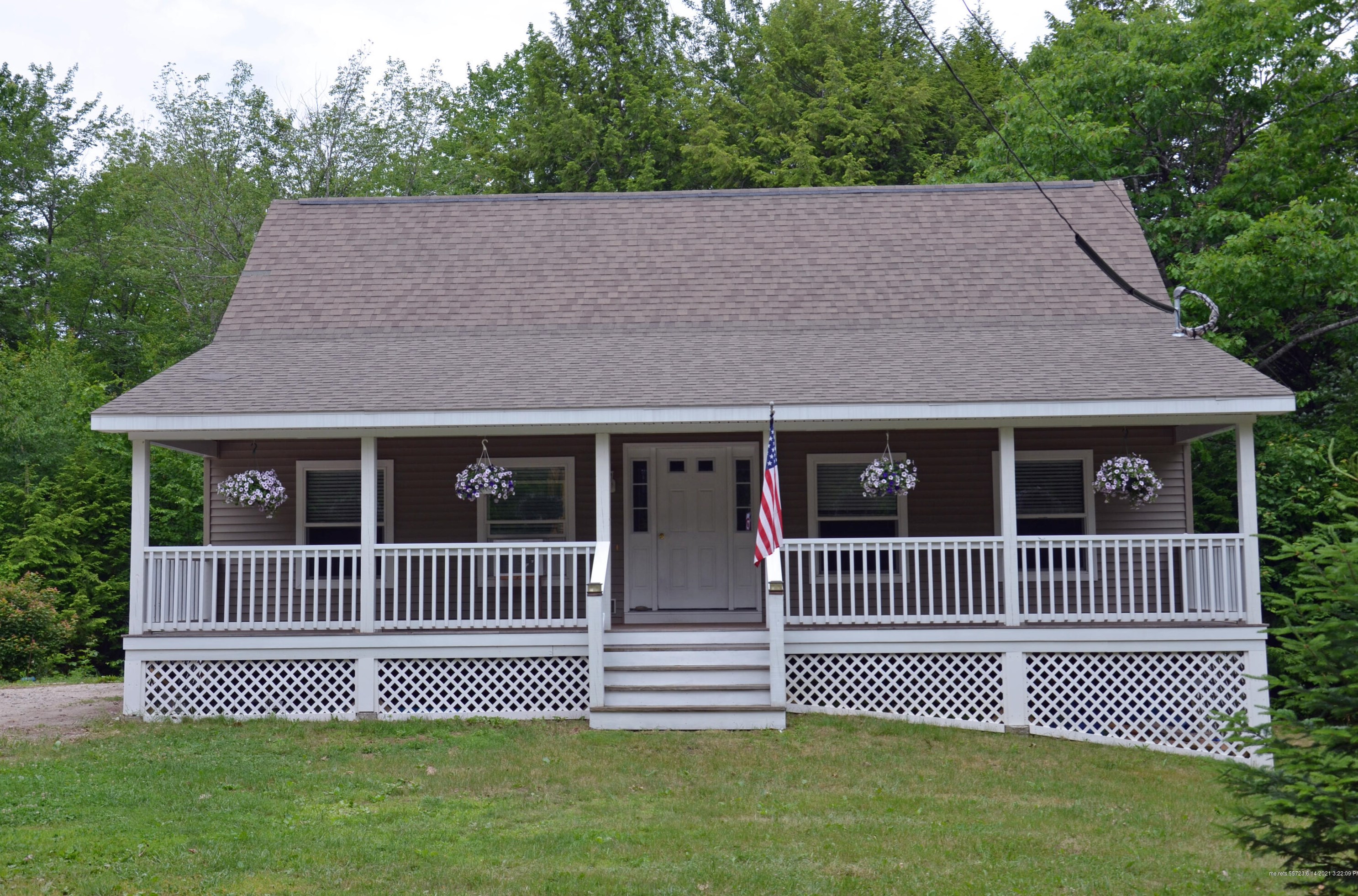 19 Hatch Rd, Lisbon, ME 04250