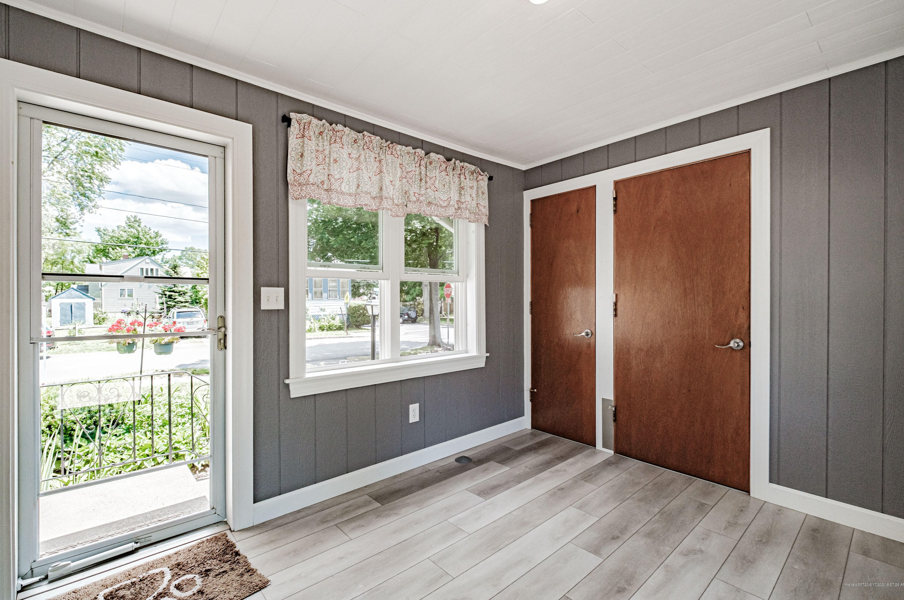 52 Warwick St, Portland ME  04102-1113 exterior