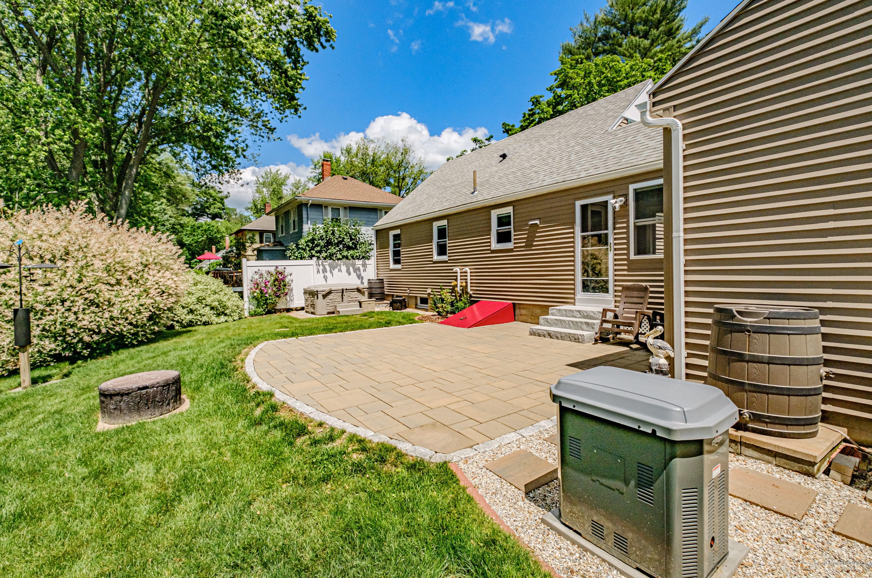 52 Warwick St, Portland ME  04102-1113 exterior