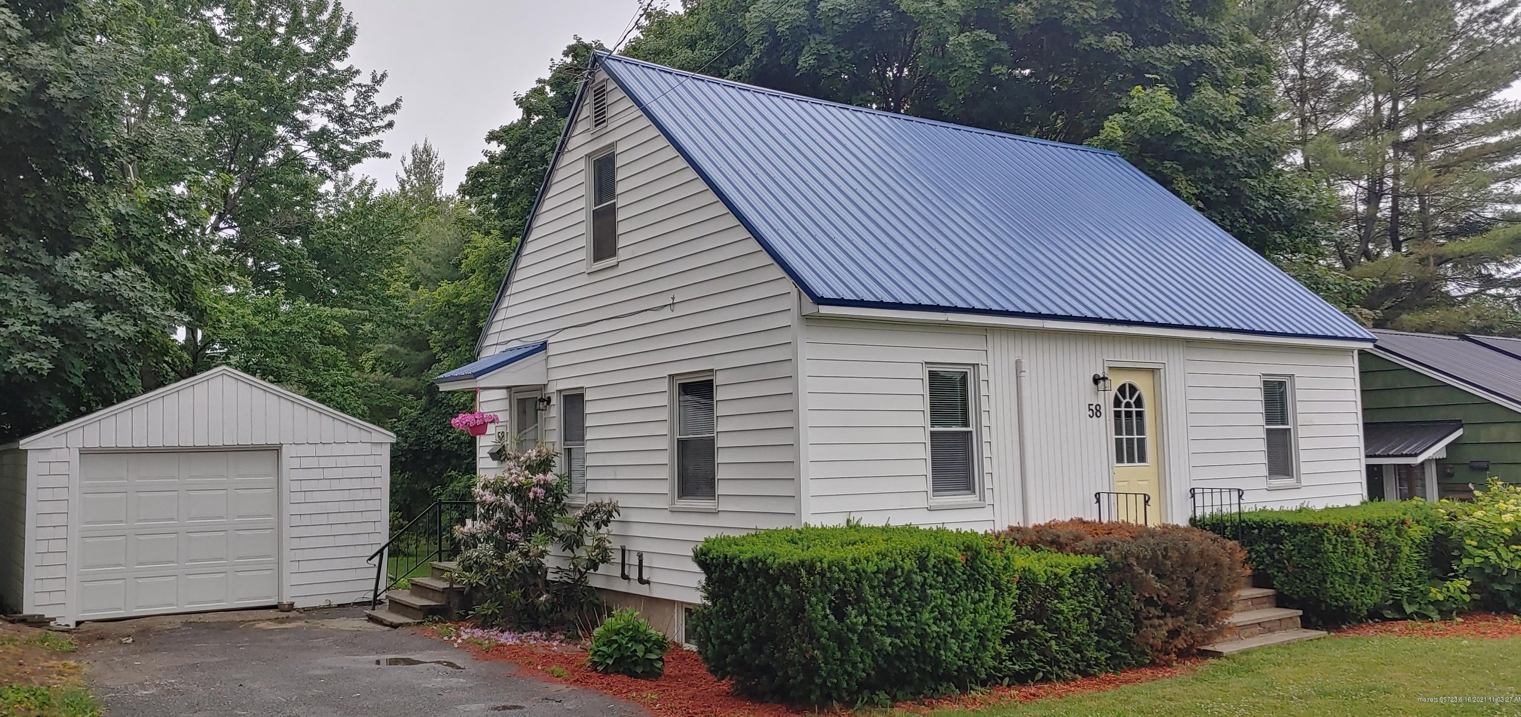 58 Newland Ave, Augusta, ME 04330